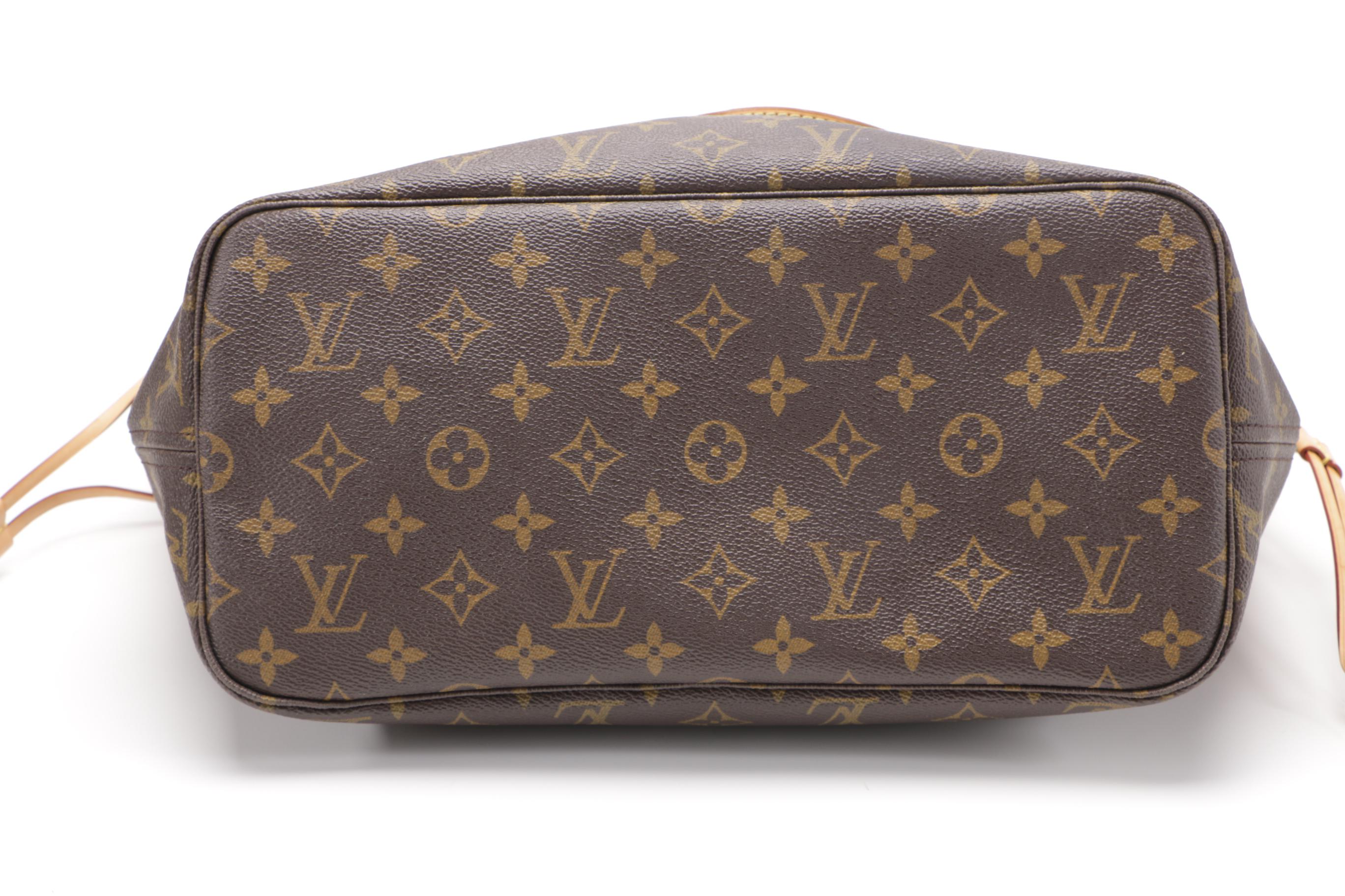 Louis Vuitton Monogram Neverfull MM Tote