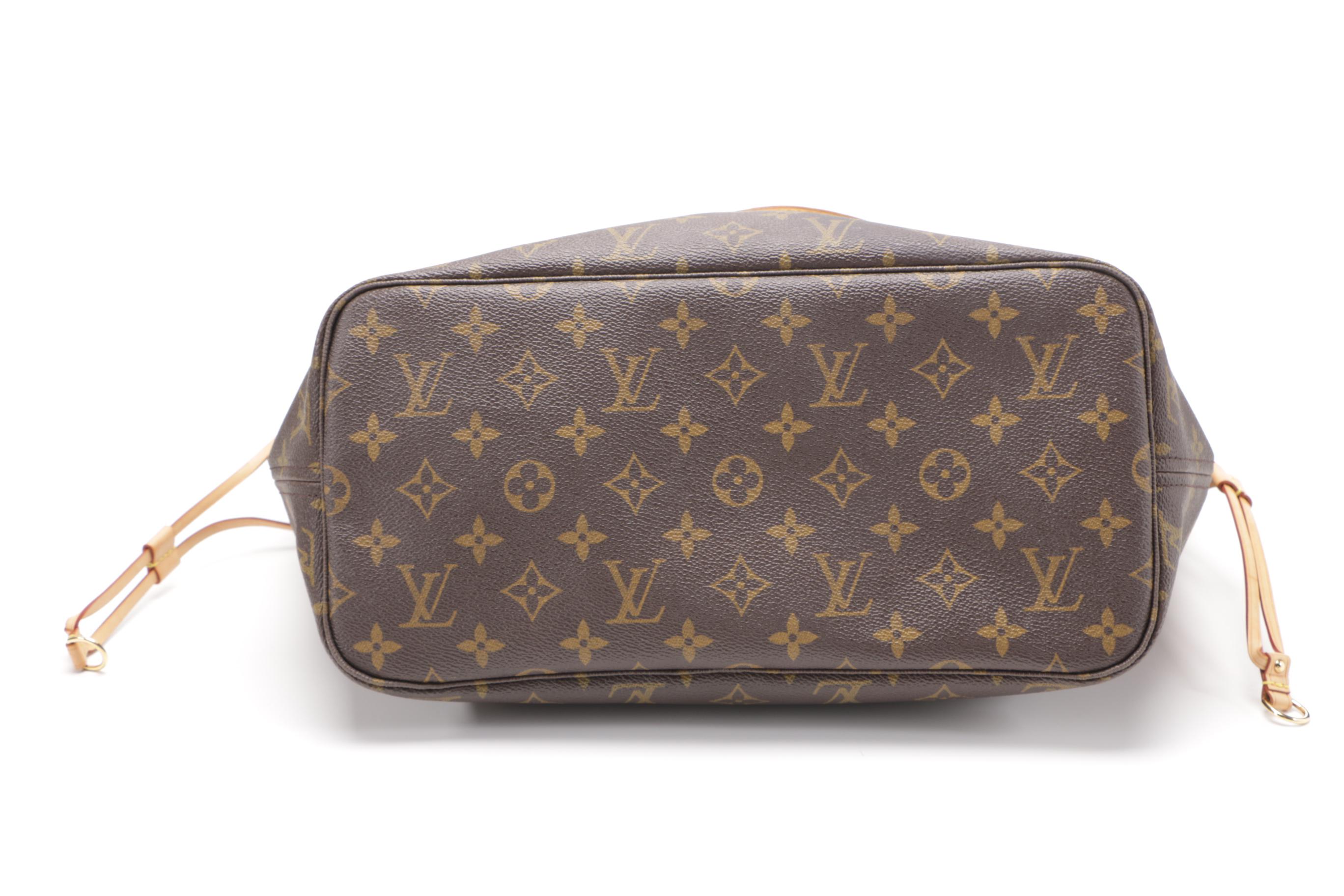 Louis Vuitton Monogram Neverfull MM Tote