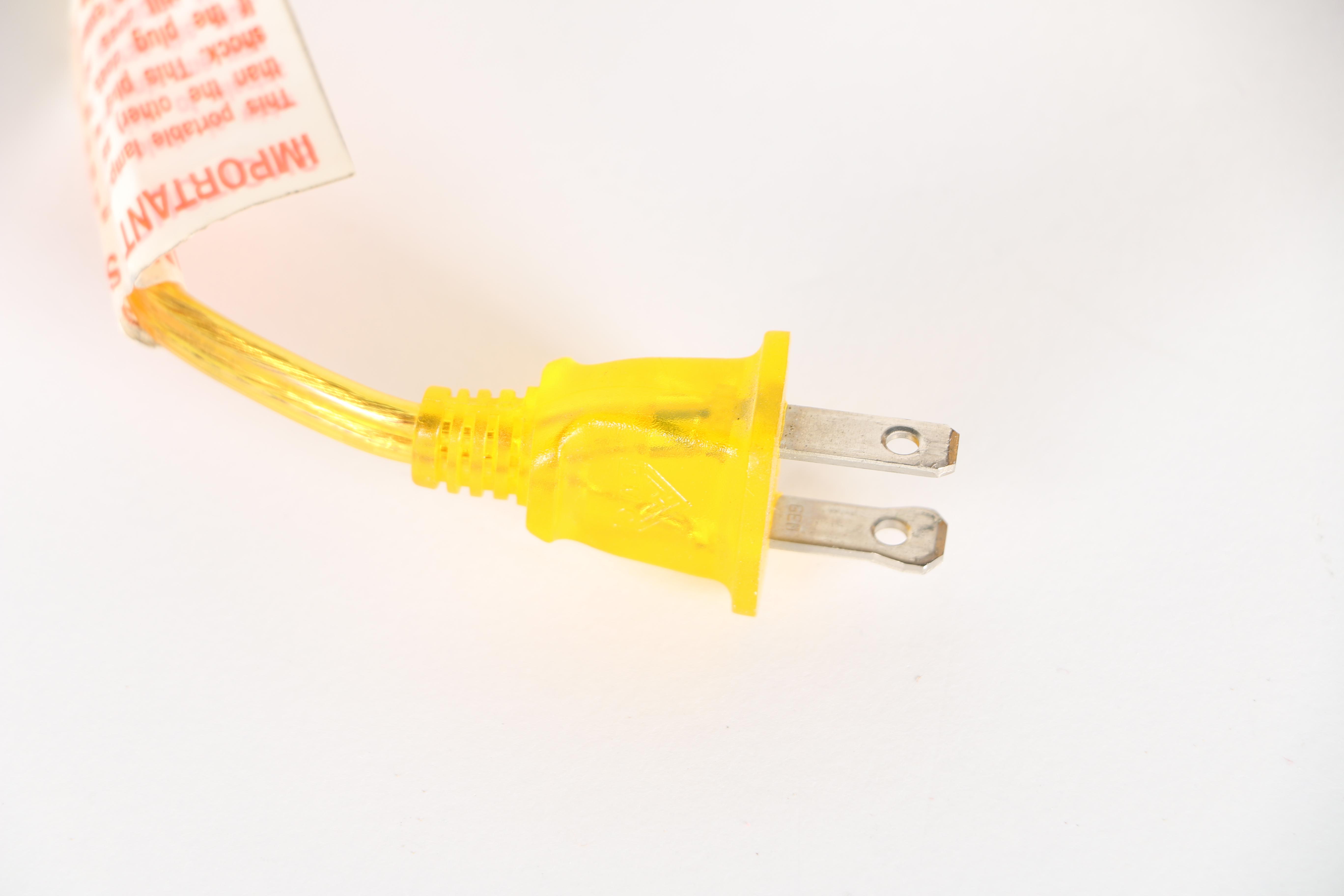 Gold Tone Pineapple Table Lamp