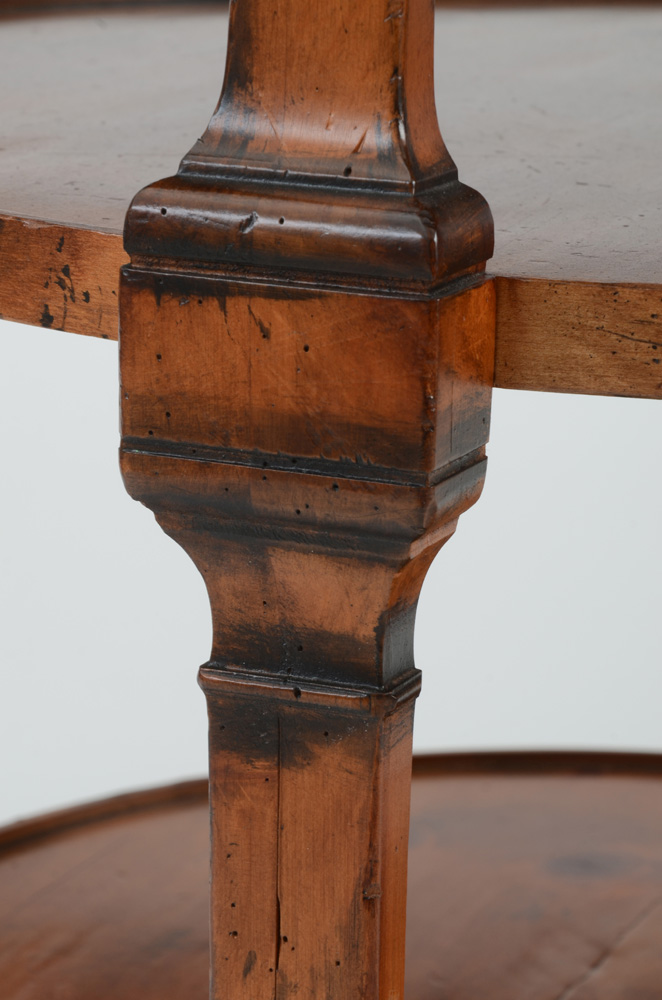 Henredon "Acquisitions" Three Tier End Table