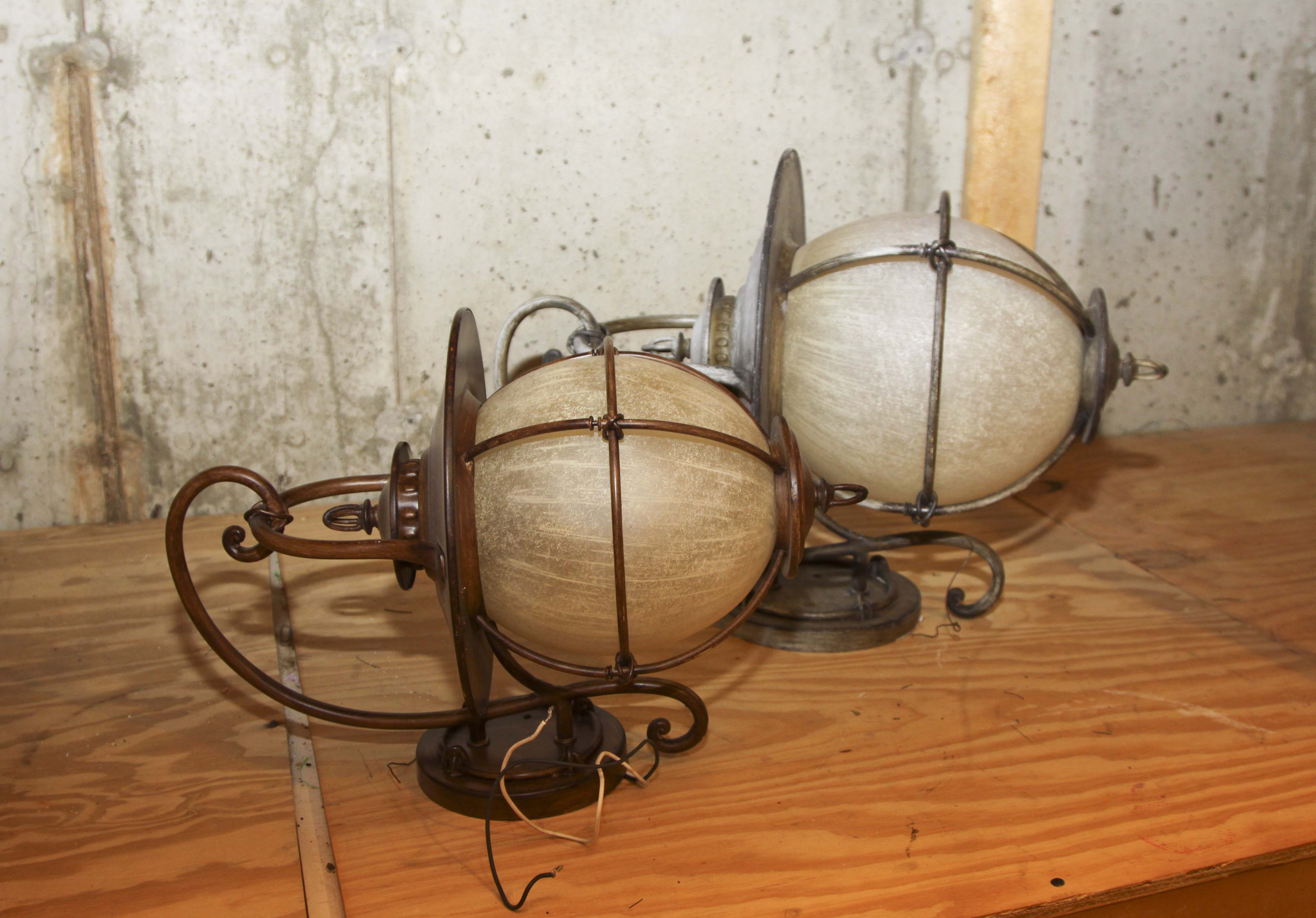 Outdoor Light Fixtures