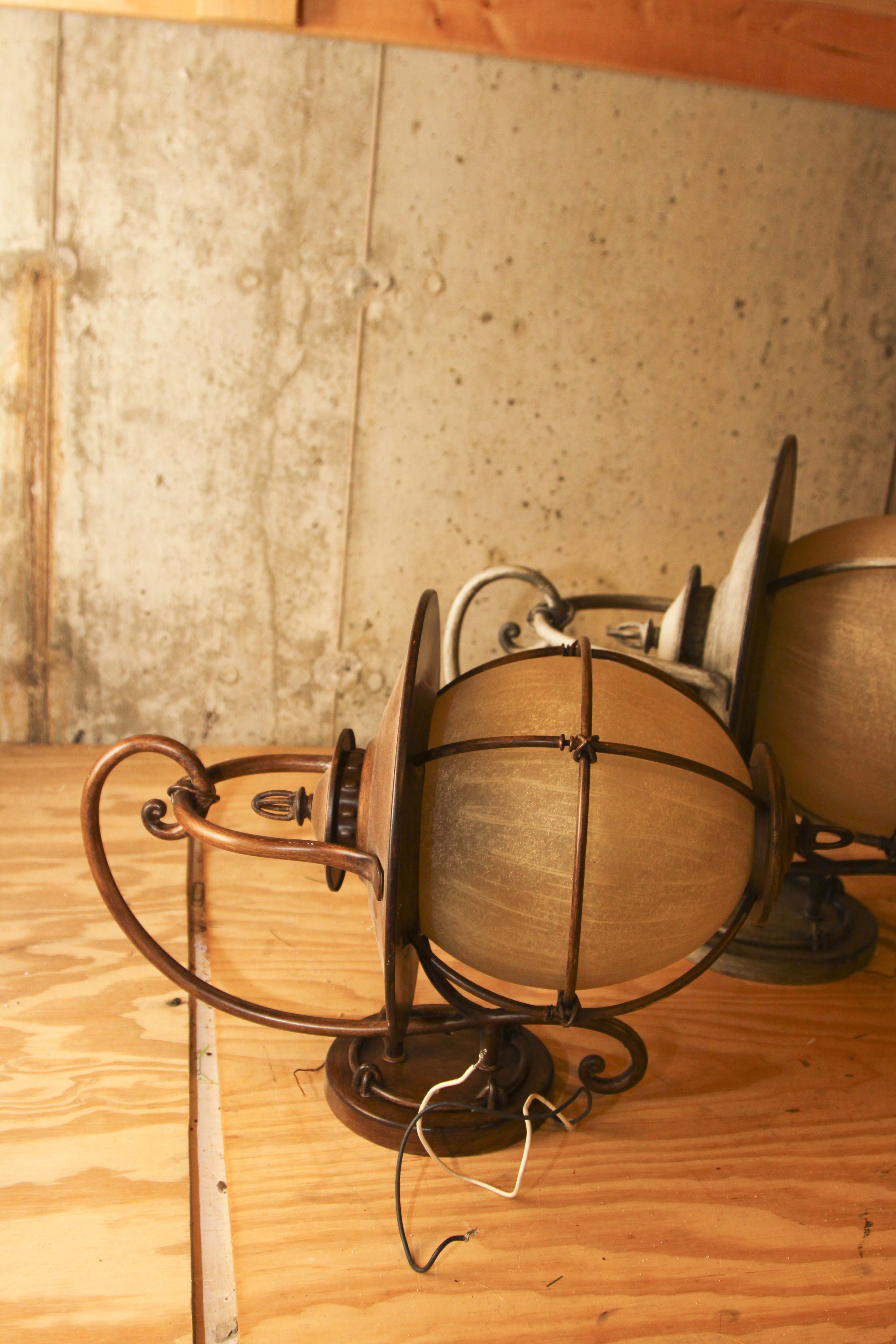 Outdoor Light Fixtures