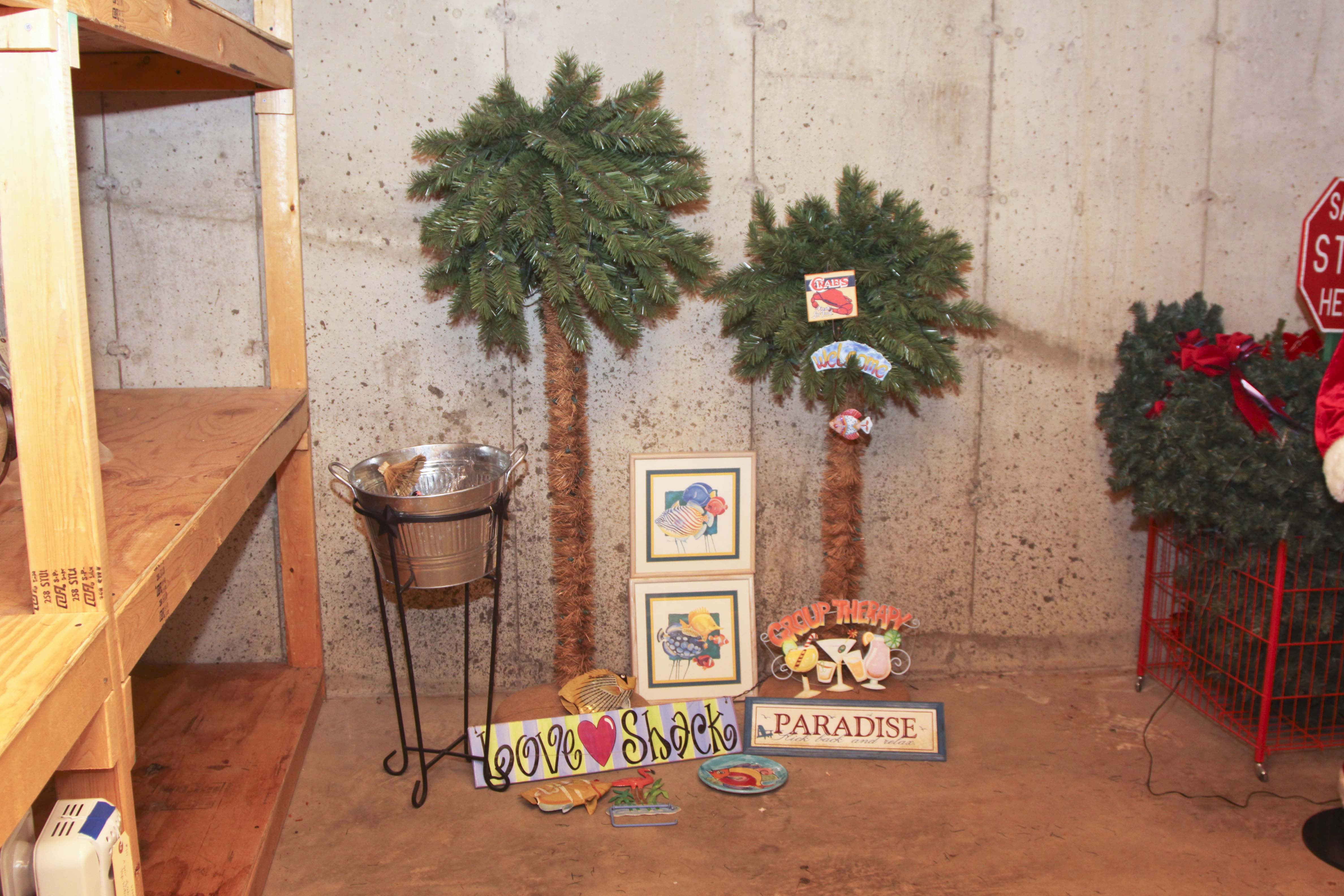 Tropical Decor Assortment