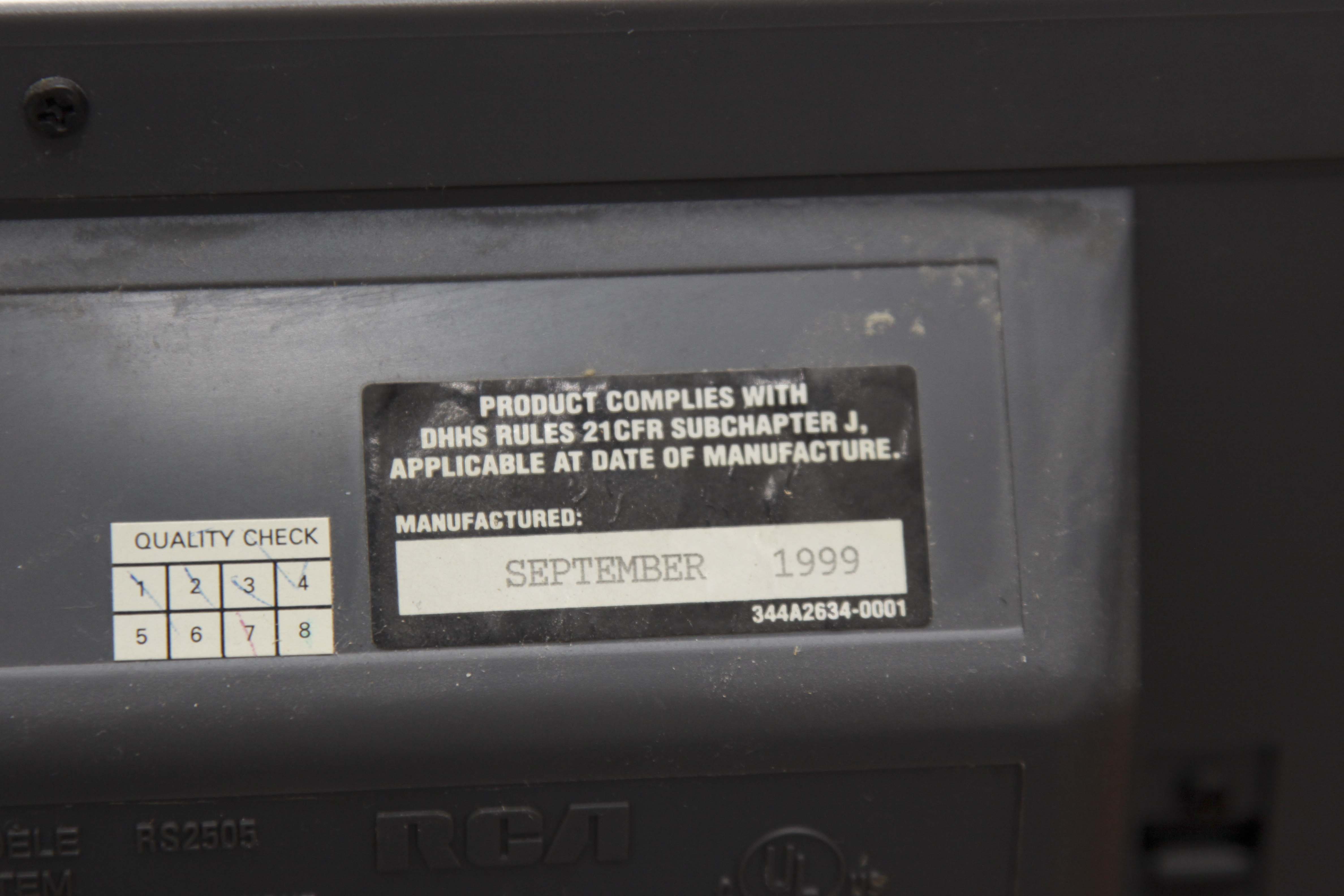 RCA 5-Disc Bookshelf Stereo