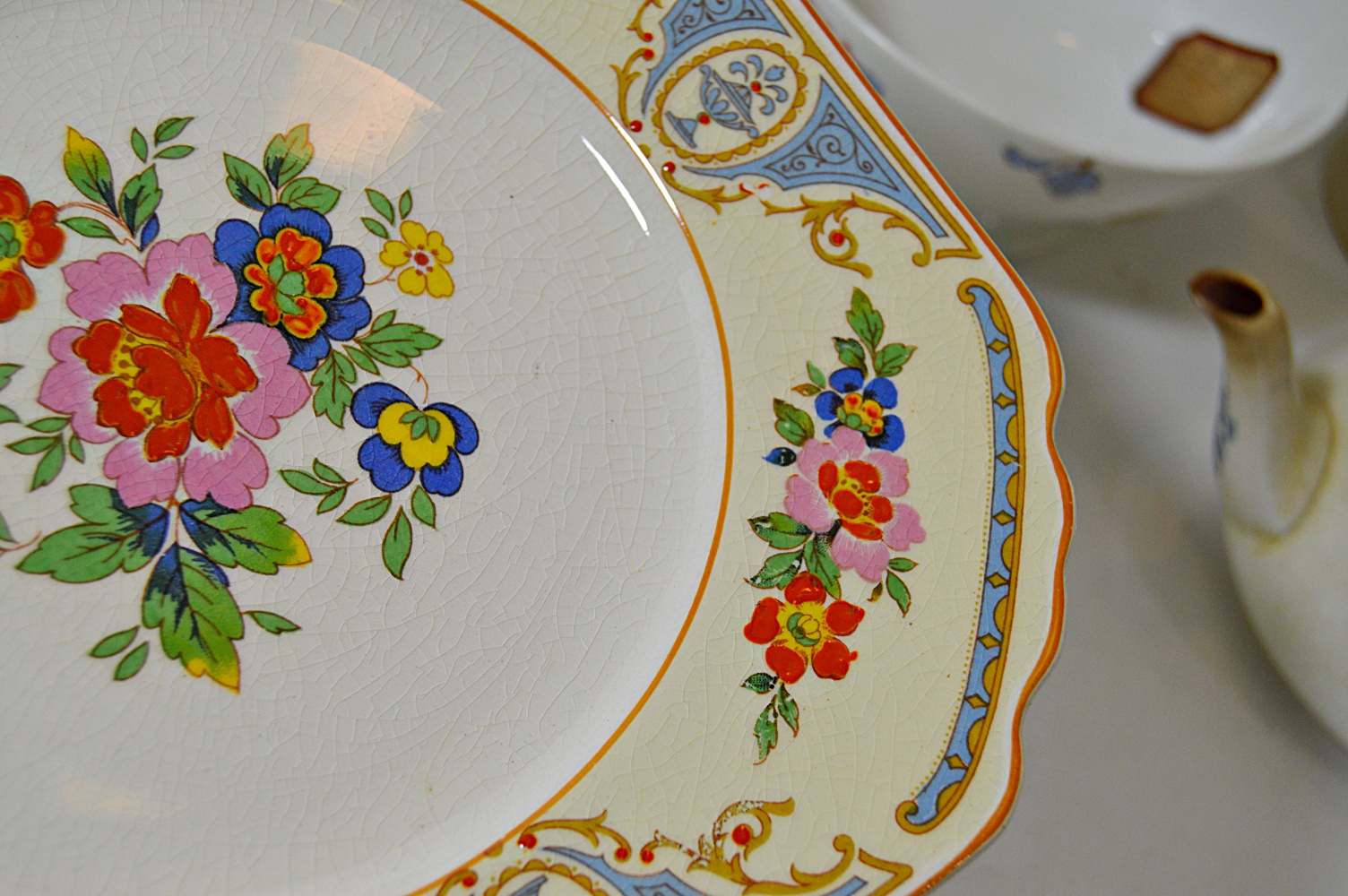 Antique China Tableware with Wedgwood, Limoges