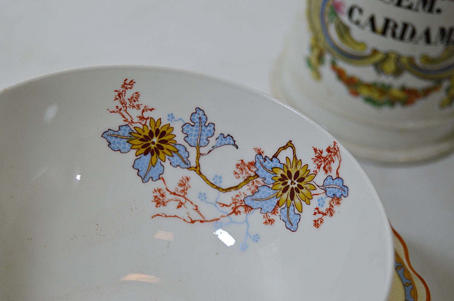 Antique China Tableware with Wedgwood, Limoges