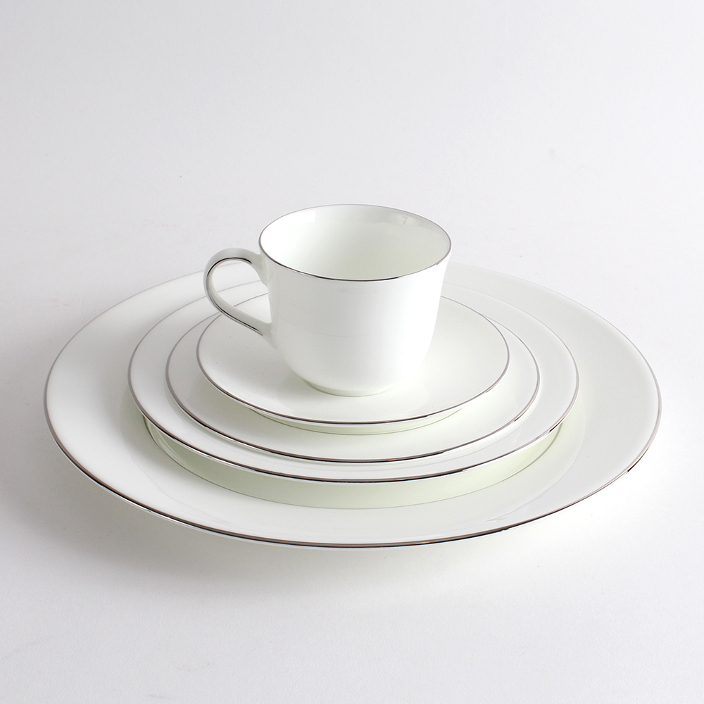 Royal Doulton Signature "Platinum" Five Piece Place Settings