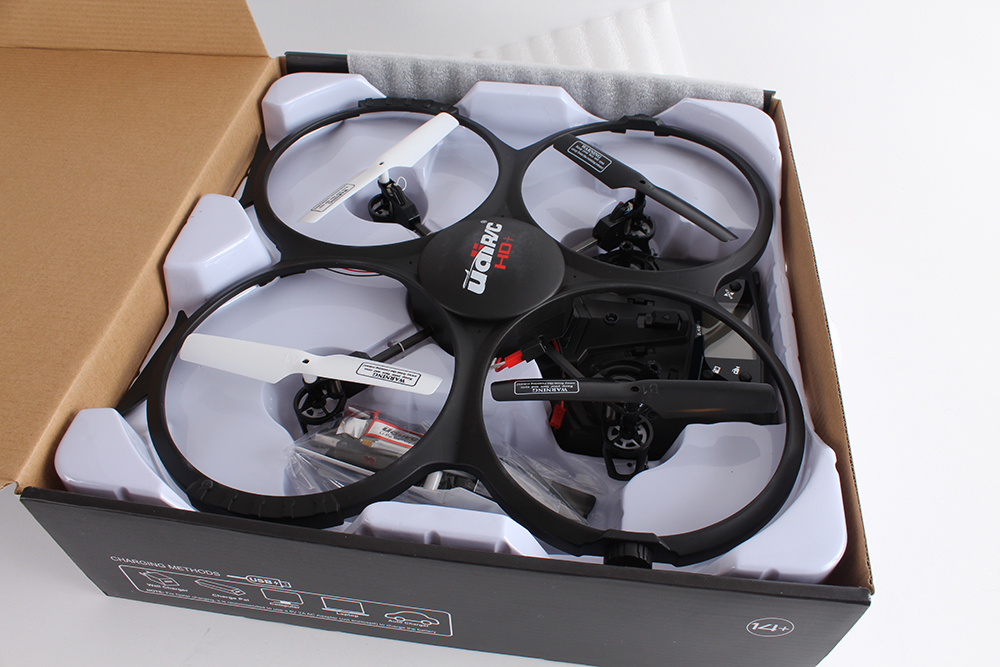 Quadcopter Drone with HD Camera by UDI R/C