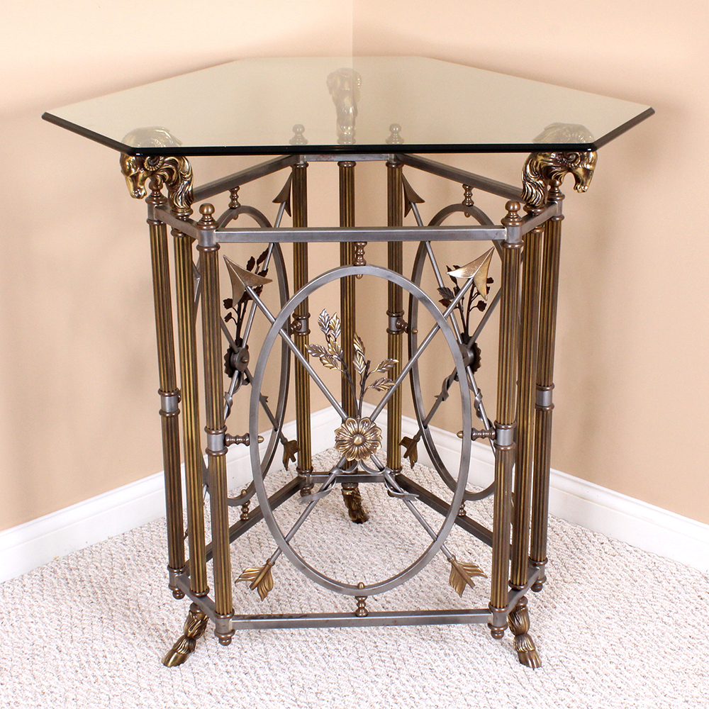 Polysided Rams Head Table