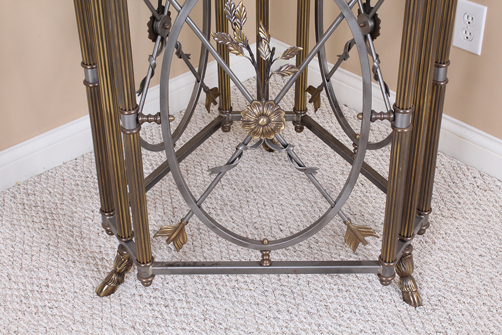 Polysided Rams Head Table