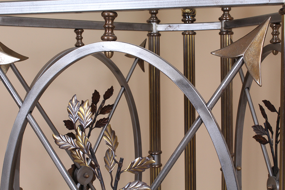 Polysided Rams Head Table