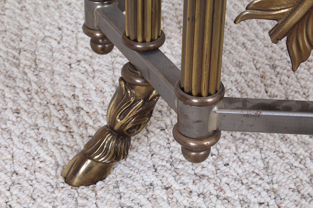 Polysided Rams Head Table