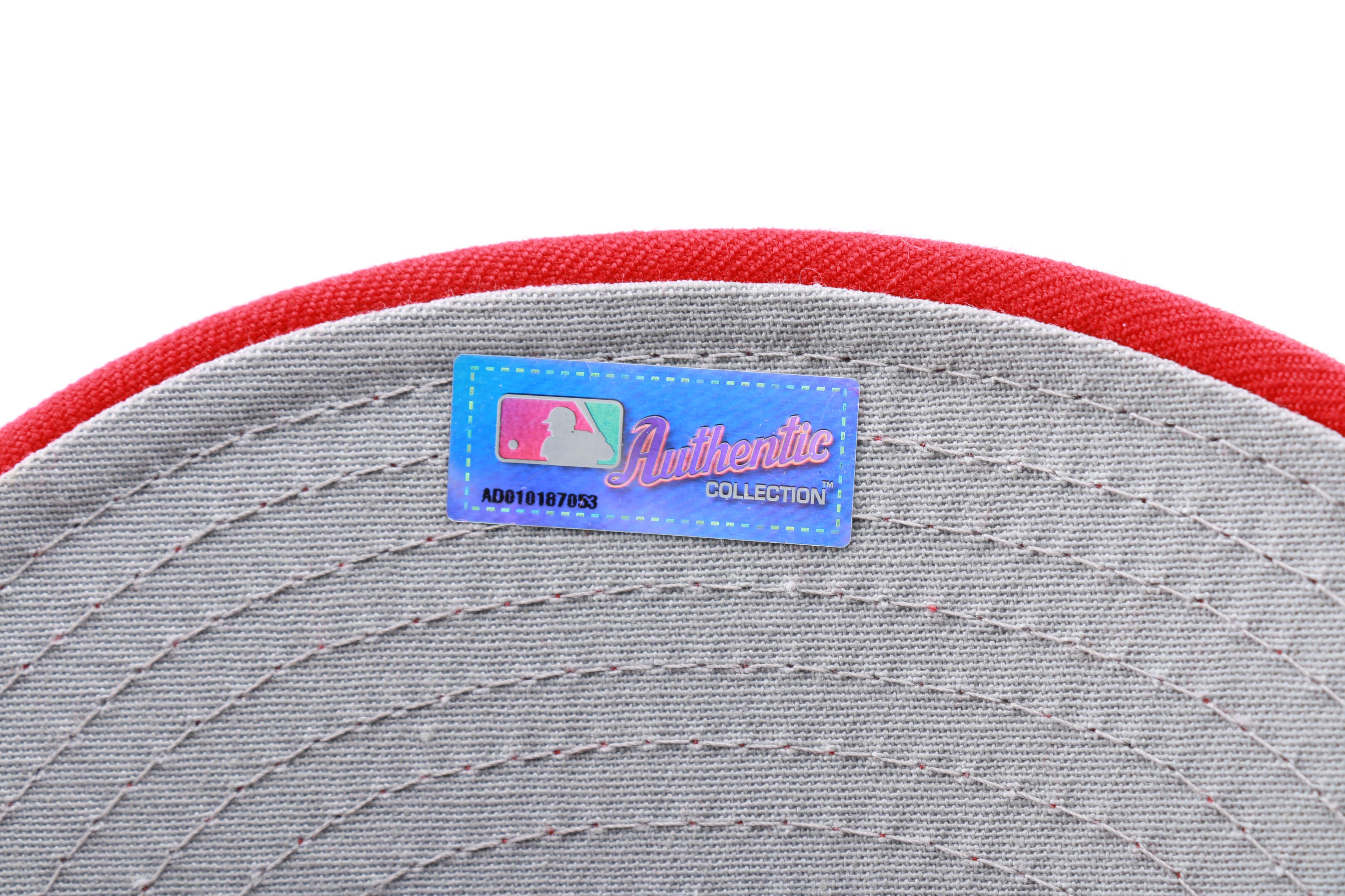 Steve Carlton Signed Baseball Hat