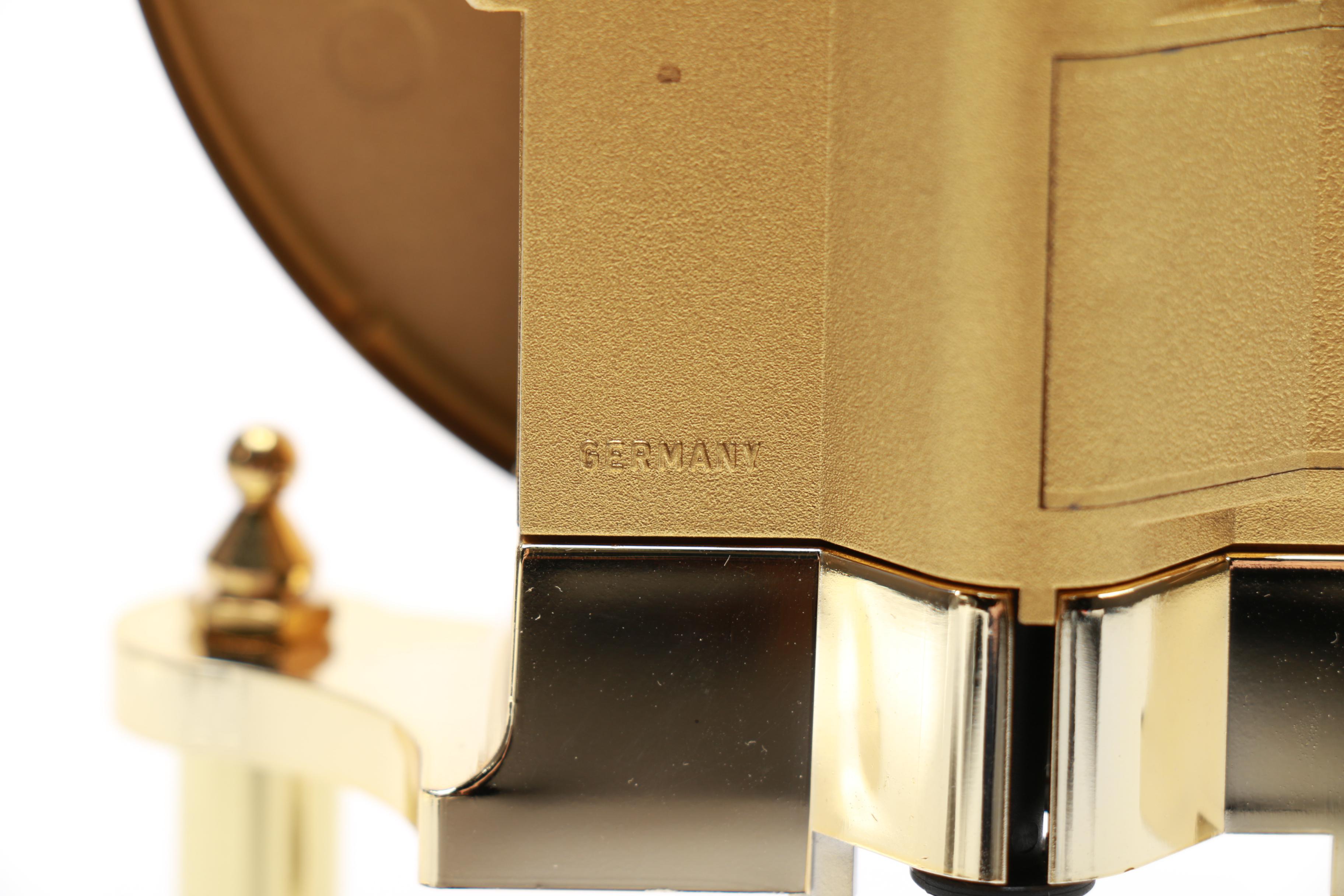 Kundo Anniversary Clock