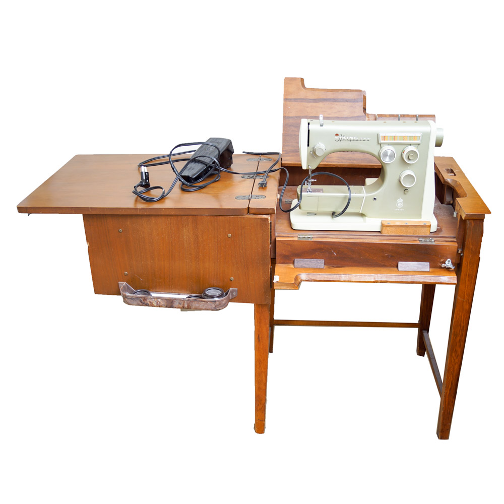 Viking 2000 Husqvarna Sewing Machine and Table