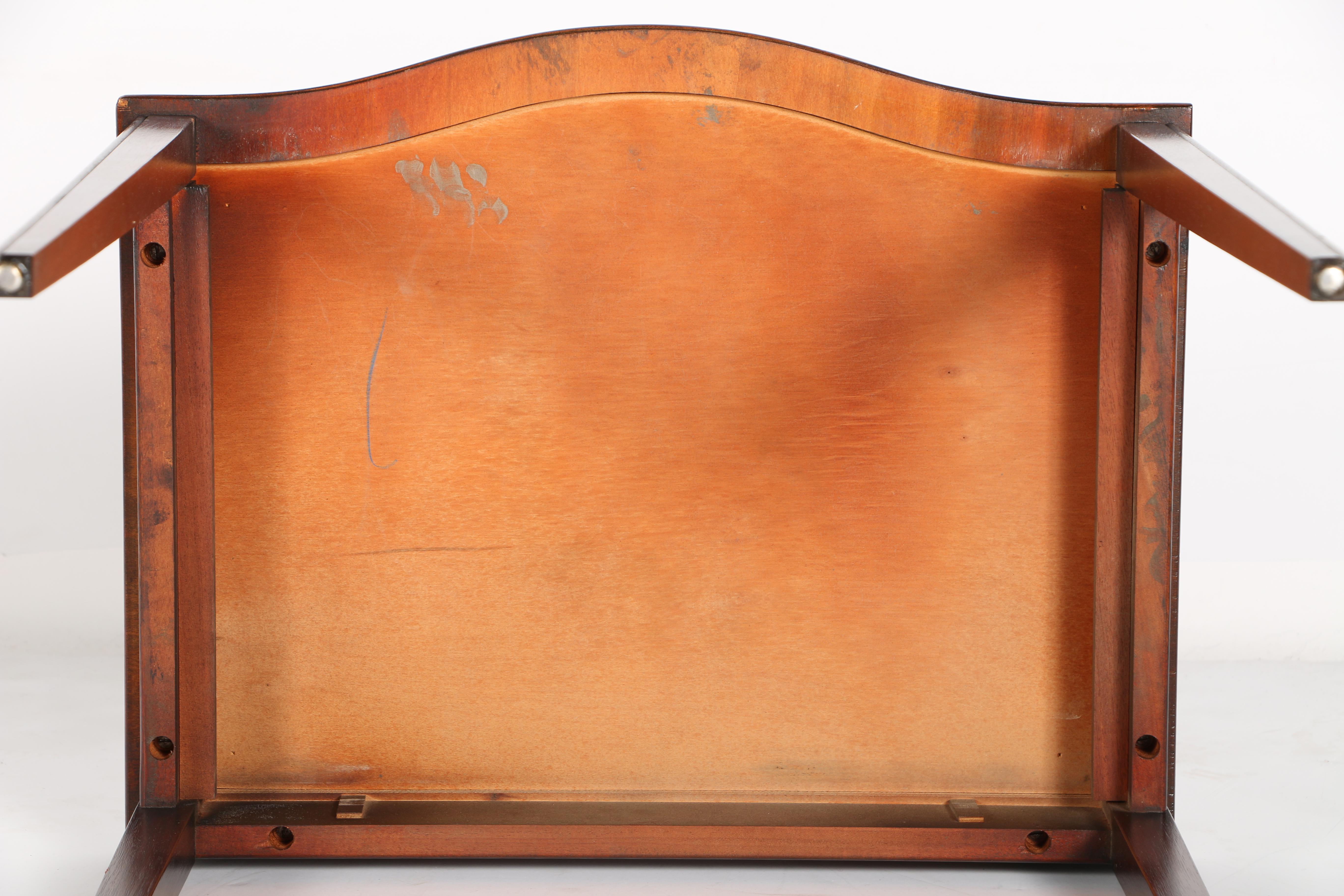 Sheraton Style Nesting Tables