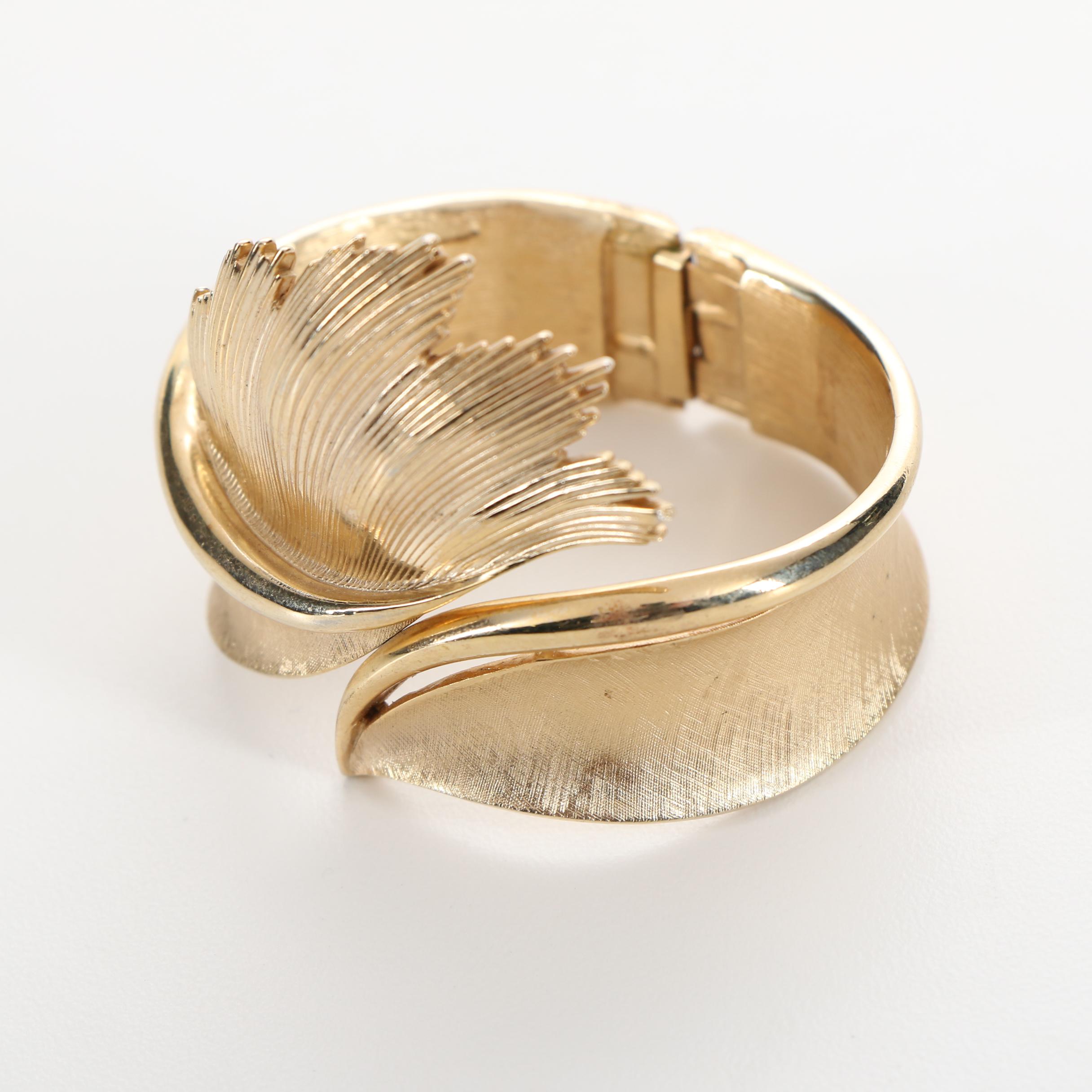 Crown Trifari Costume Jewelry Demi Parure