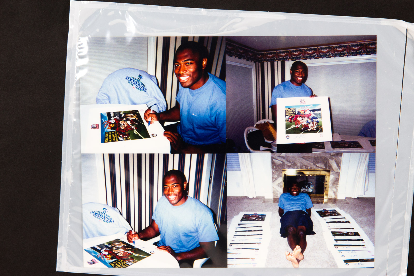 Shaun Alexander Signed Looney Tunes "Roll Tide" Alabama Crimson Tide Offset Lithograph