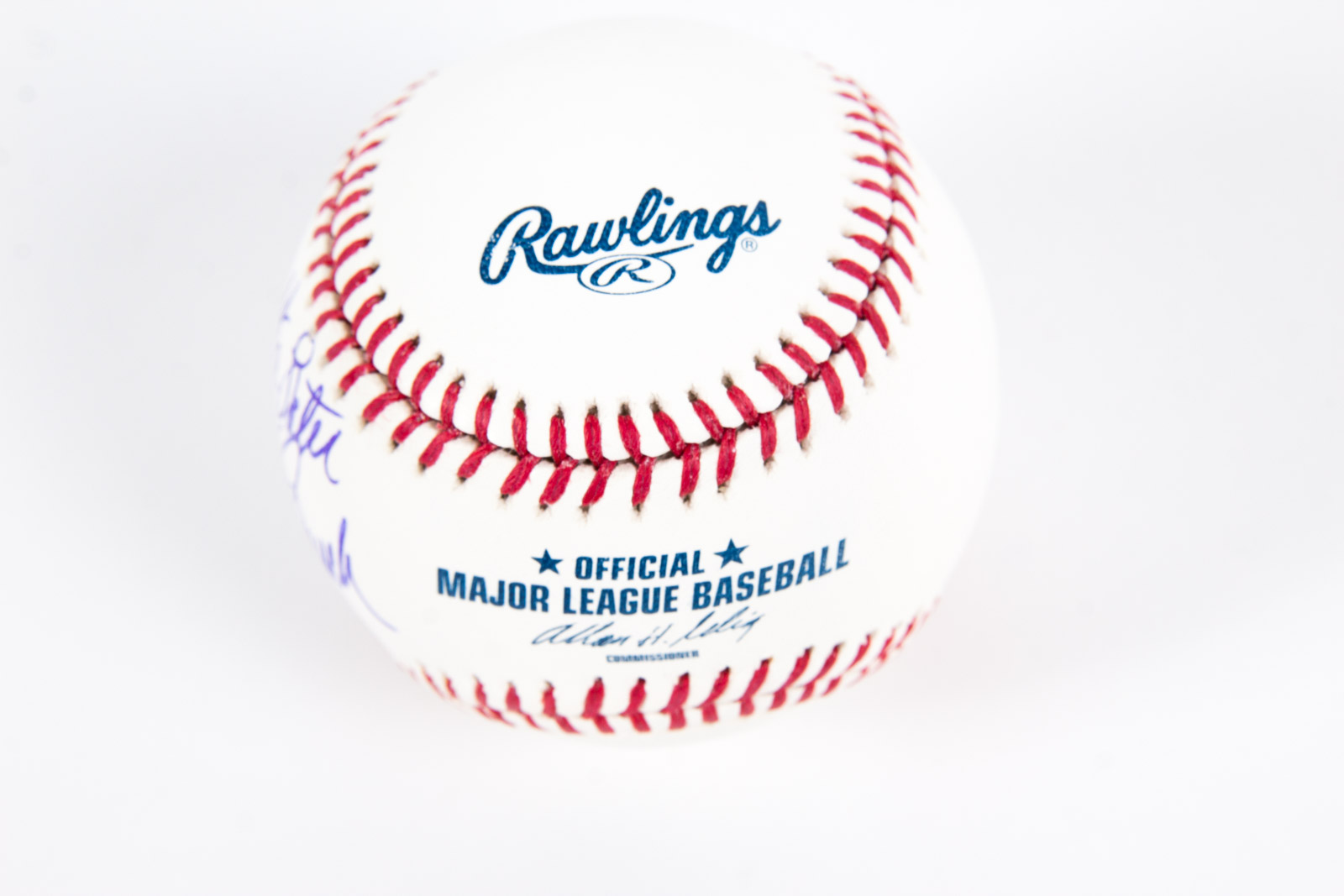 Johnny Bench Signed Baseball