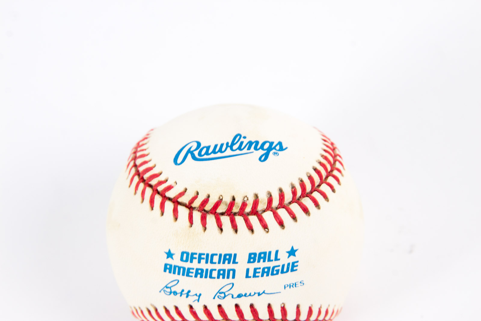 Joe Dimaggio Signed Baseball