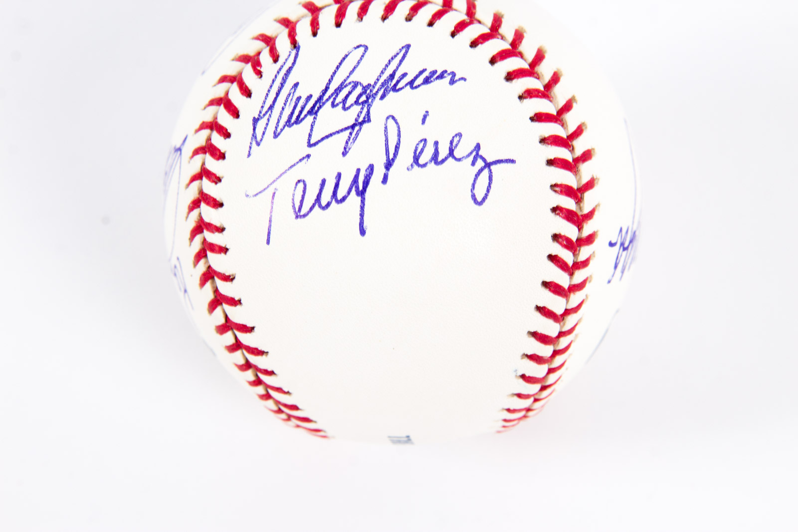 Big Red Machine 1975-1976 "Great Eight" Autographed Baseball