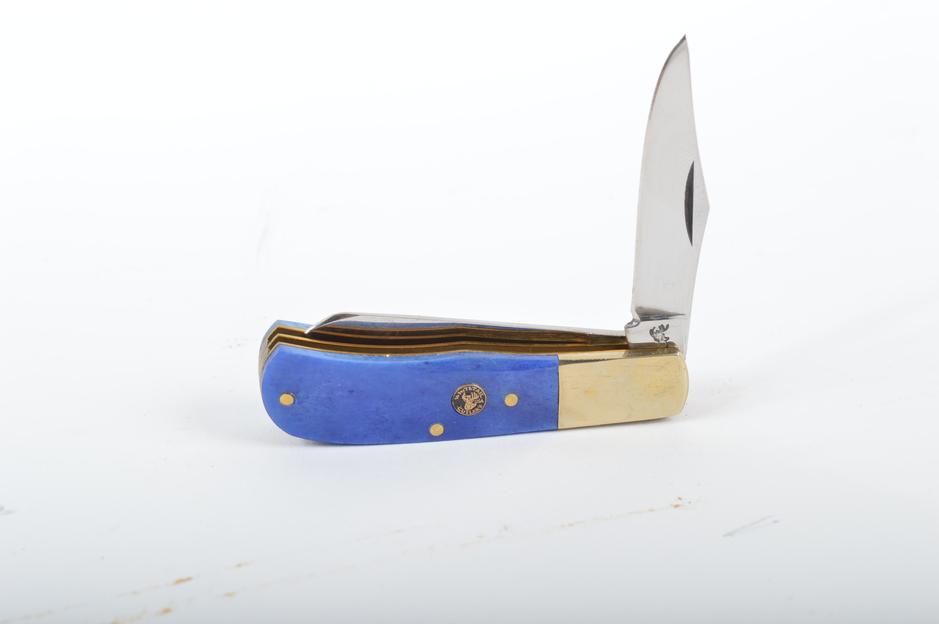 Frost Cutlery and Whitetail Cutlery Pocket Knives