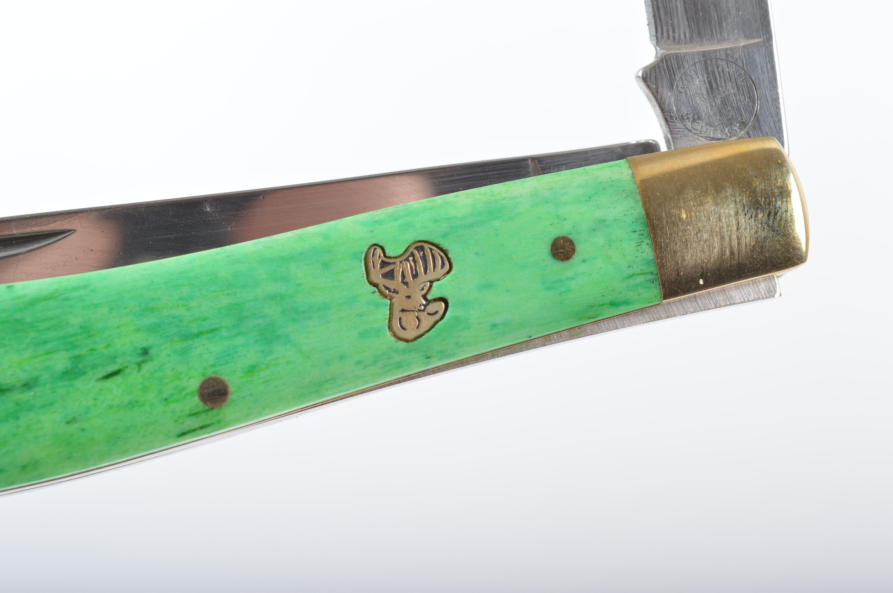 Frost Cutlery and Whitetail Cutlery Pocket Knives and Chipaway Cutlery Hunting Knife