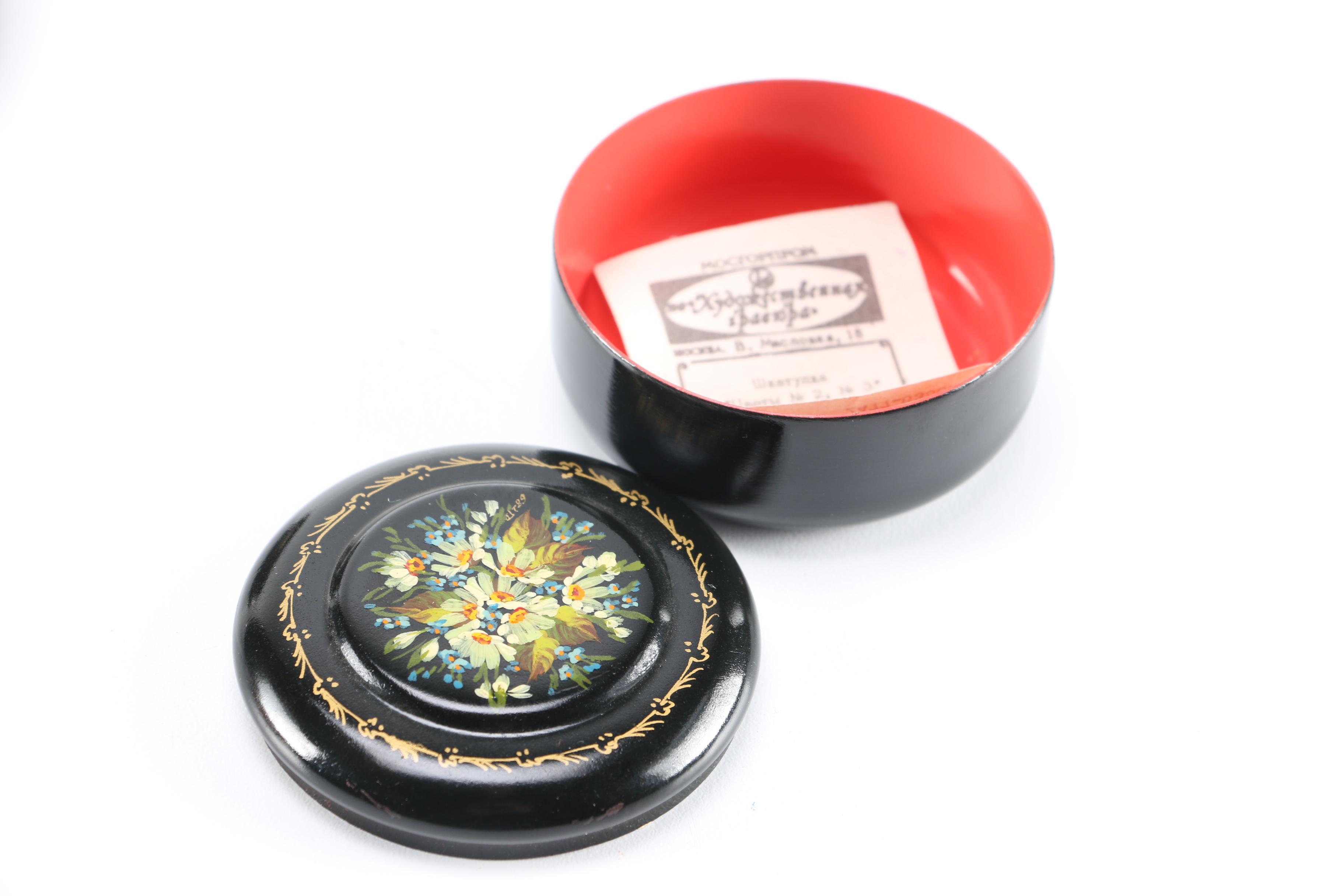 USSR Painted Fall and Winter Table Decor