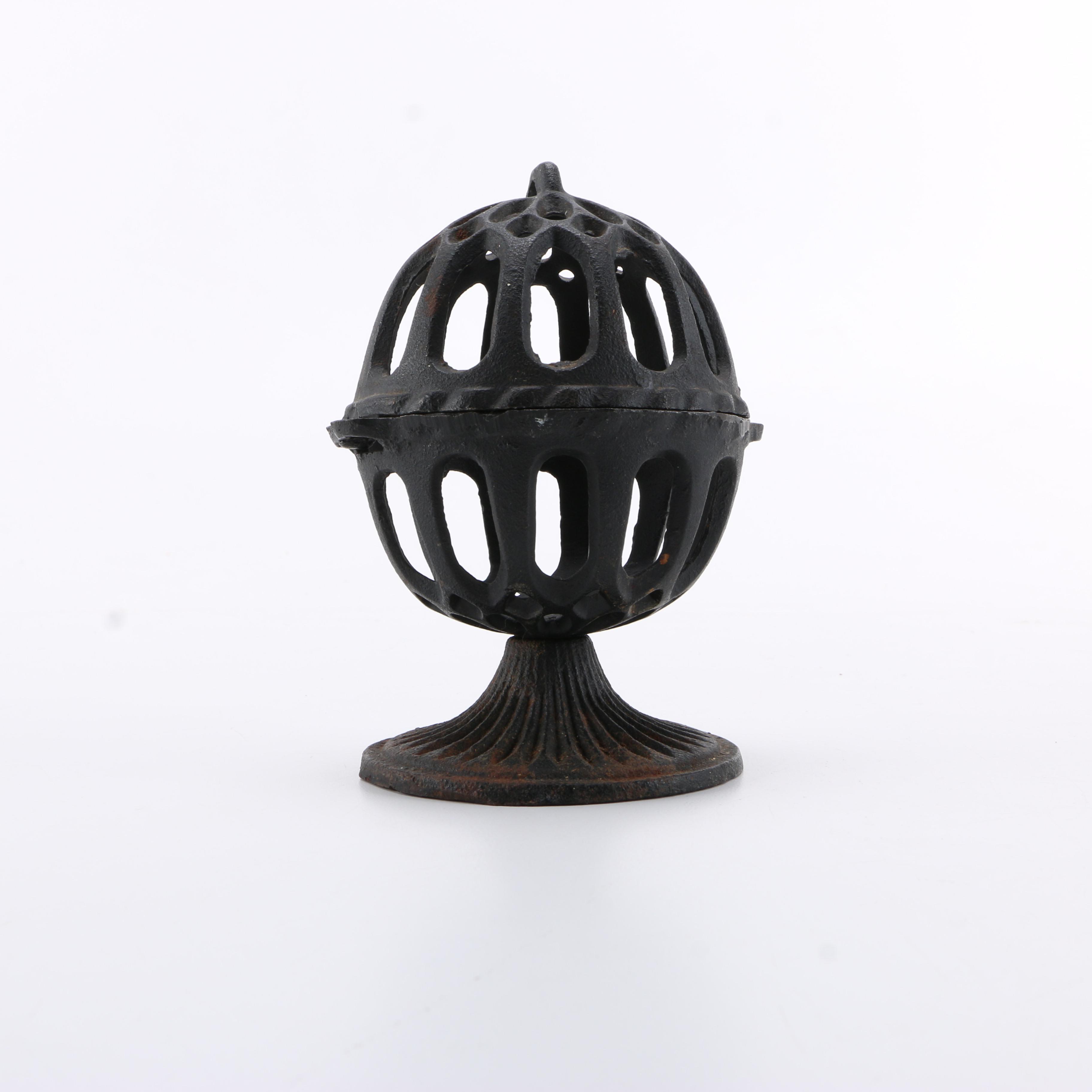Cast Iron Yarn Ball Holder