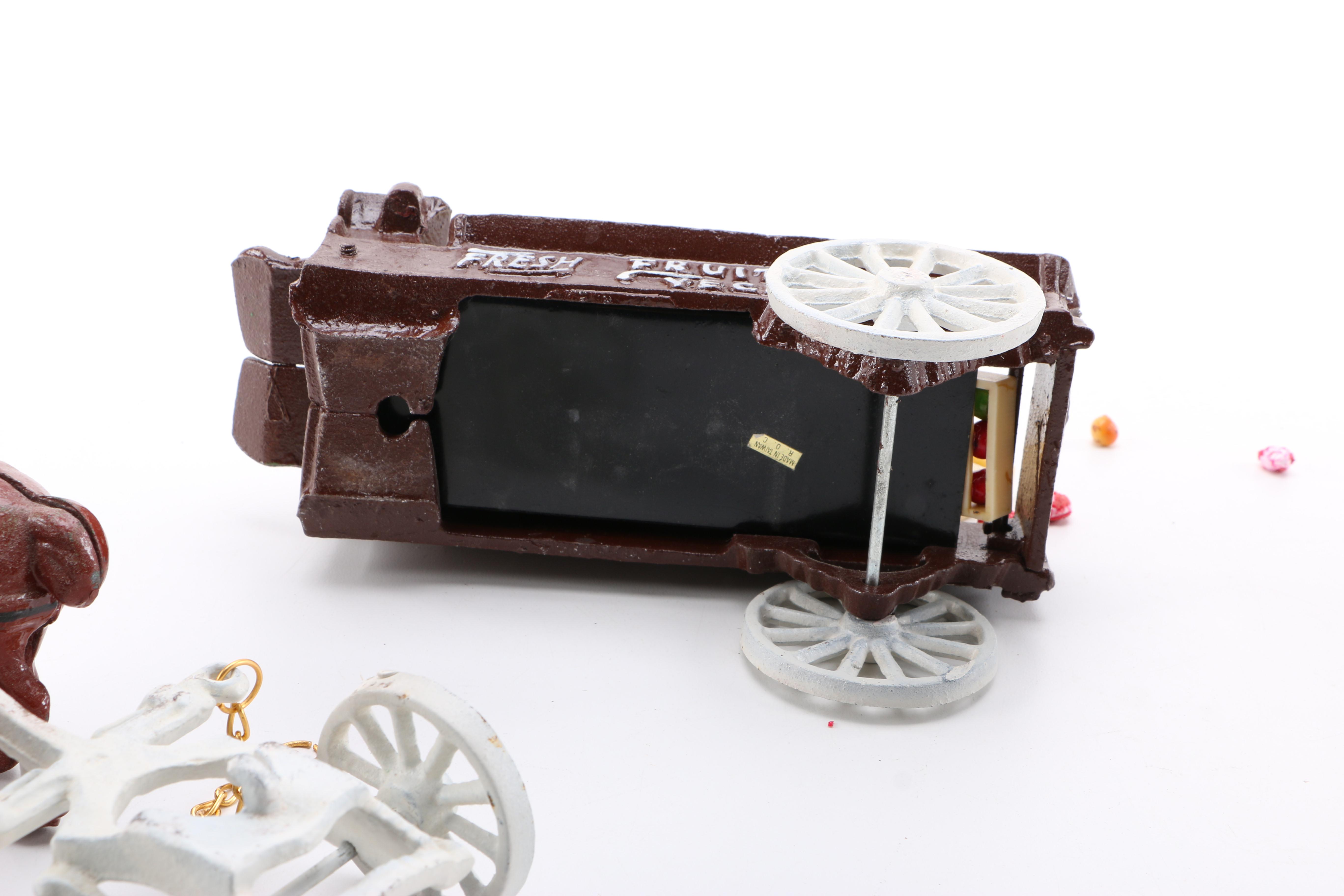 Cast Iron Produce Wagon Figure