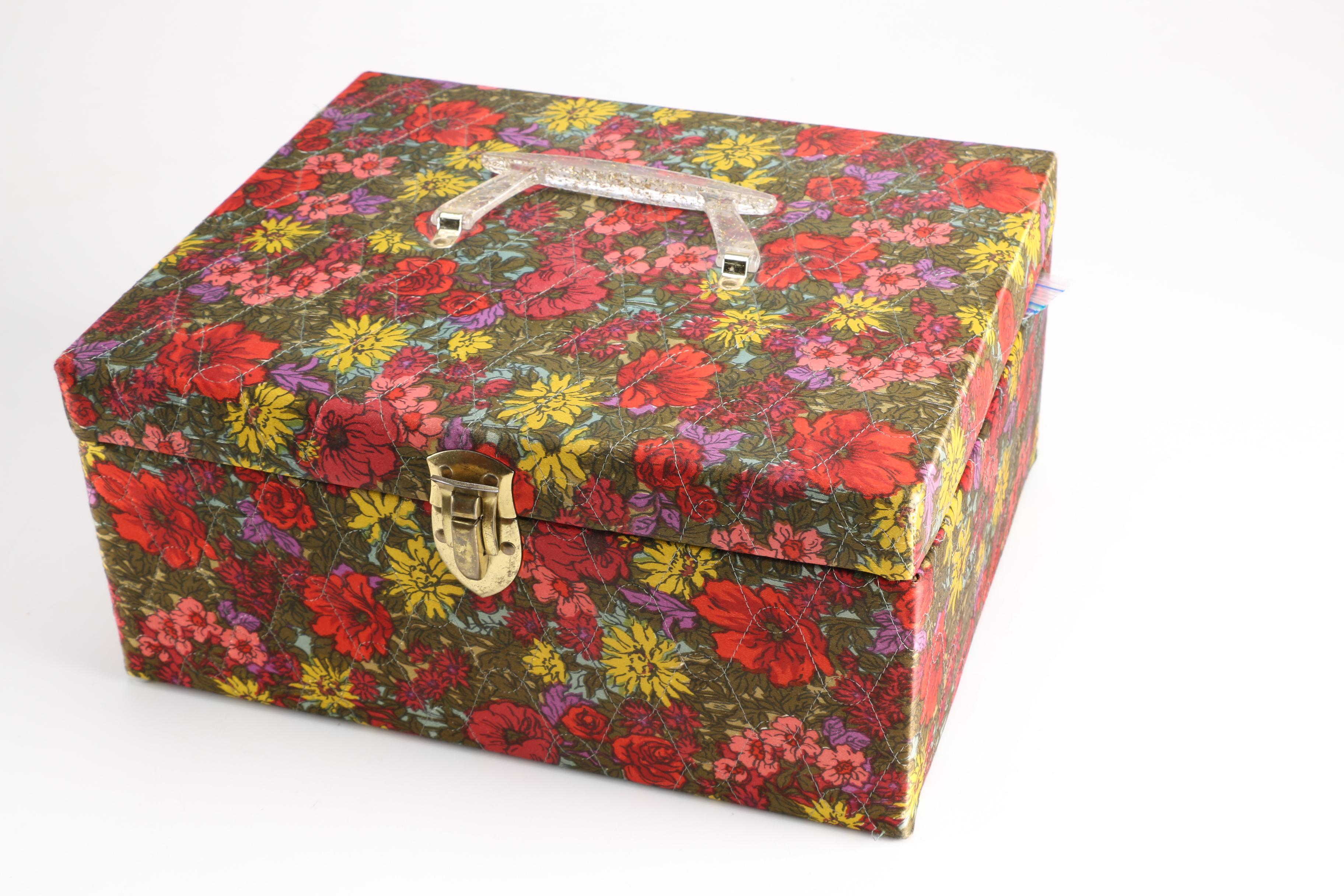 Assorted Sewing Notions