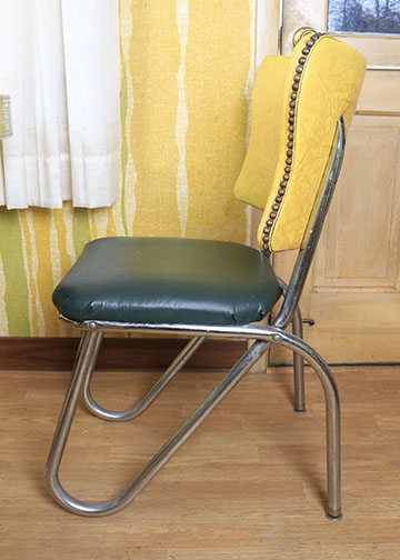 Mid Century Modern Kitchen Table and Chairs