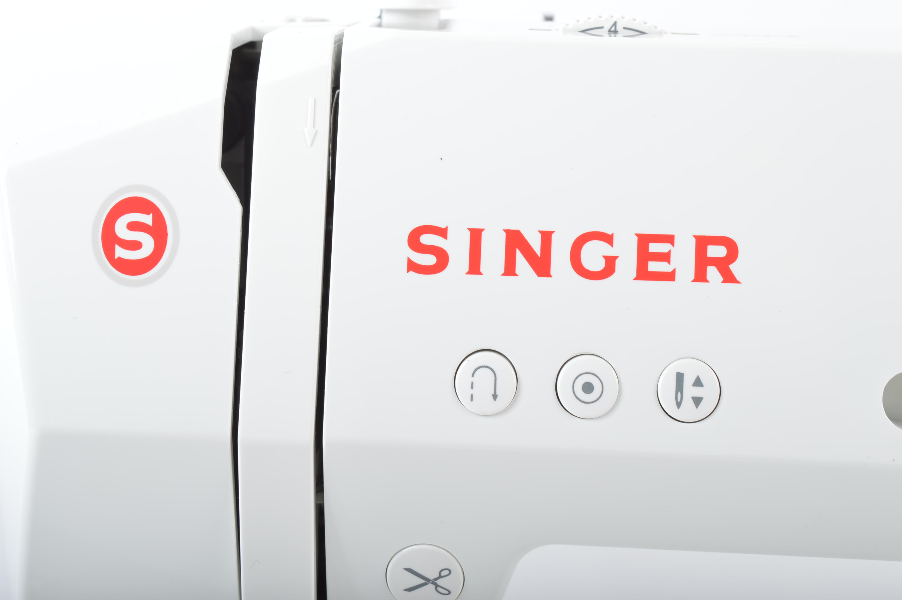 Signer Sewing Machine and Accessories