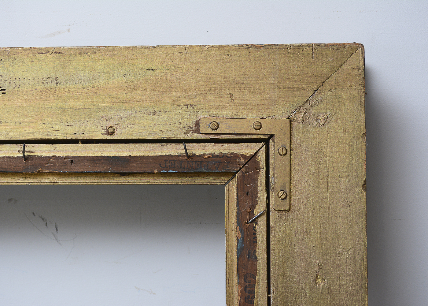 Vintage Gold Tone Frame