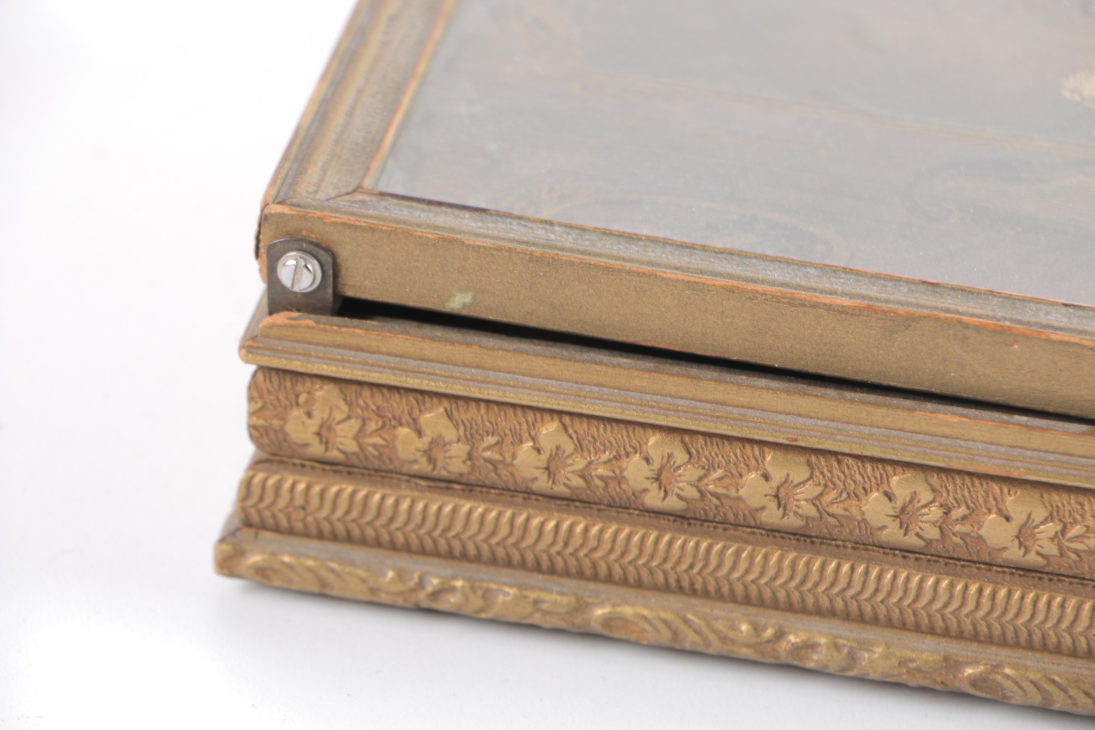 Vintage Jewelry Boxes With Hand-Colored Lithographs