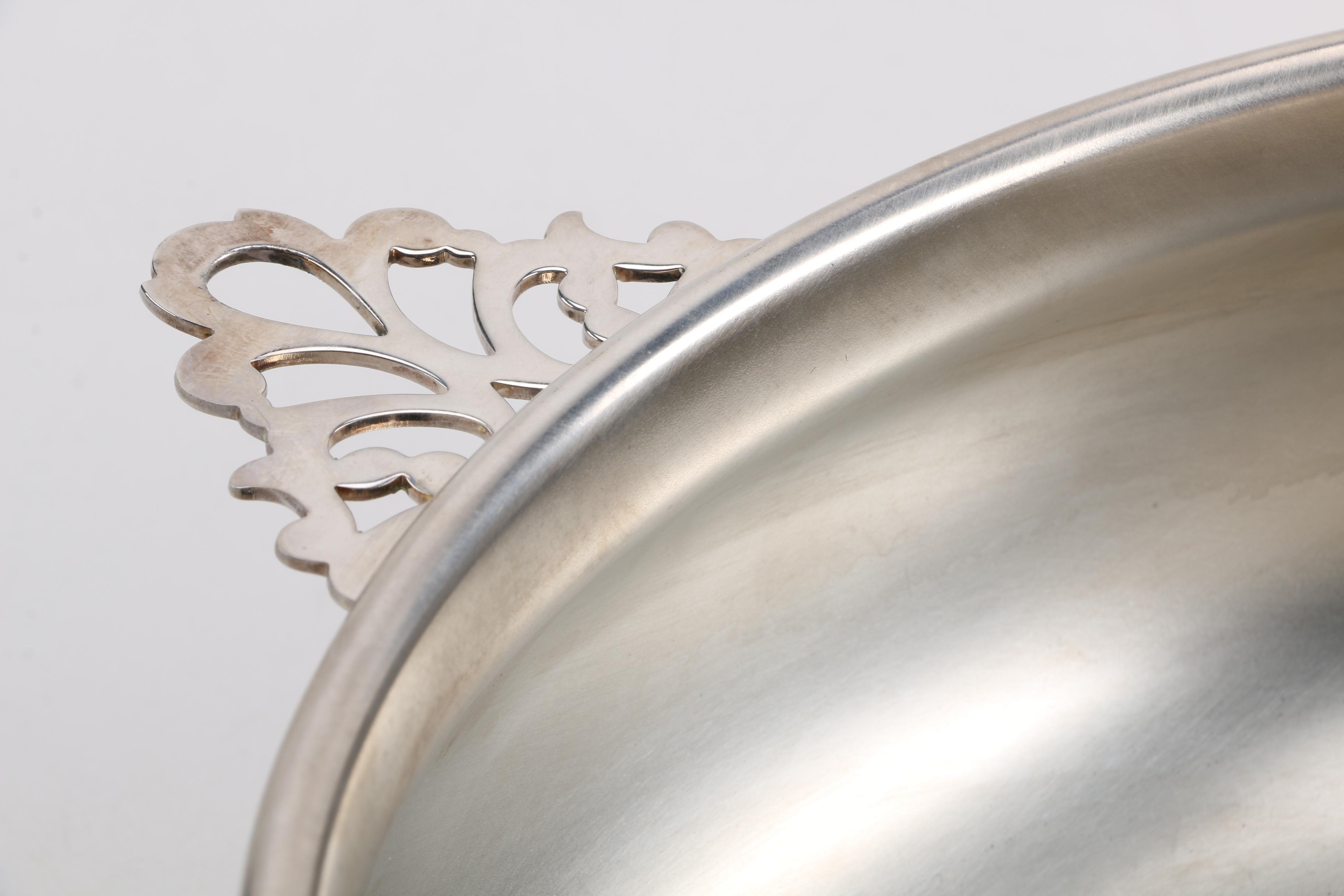 Sheffield Silver Co. Silver Plate Porringer With Aluminum Bowl