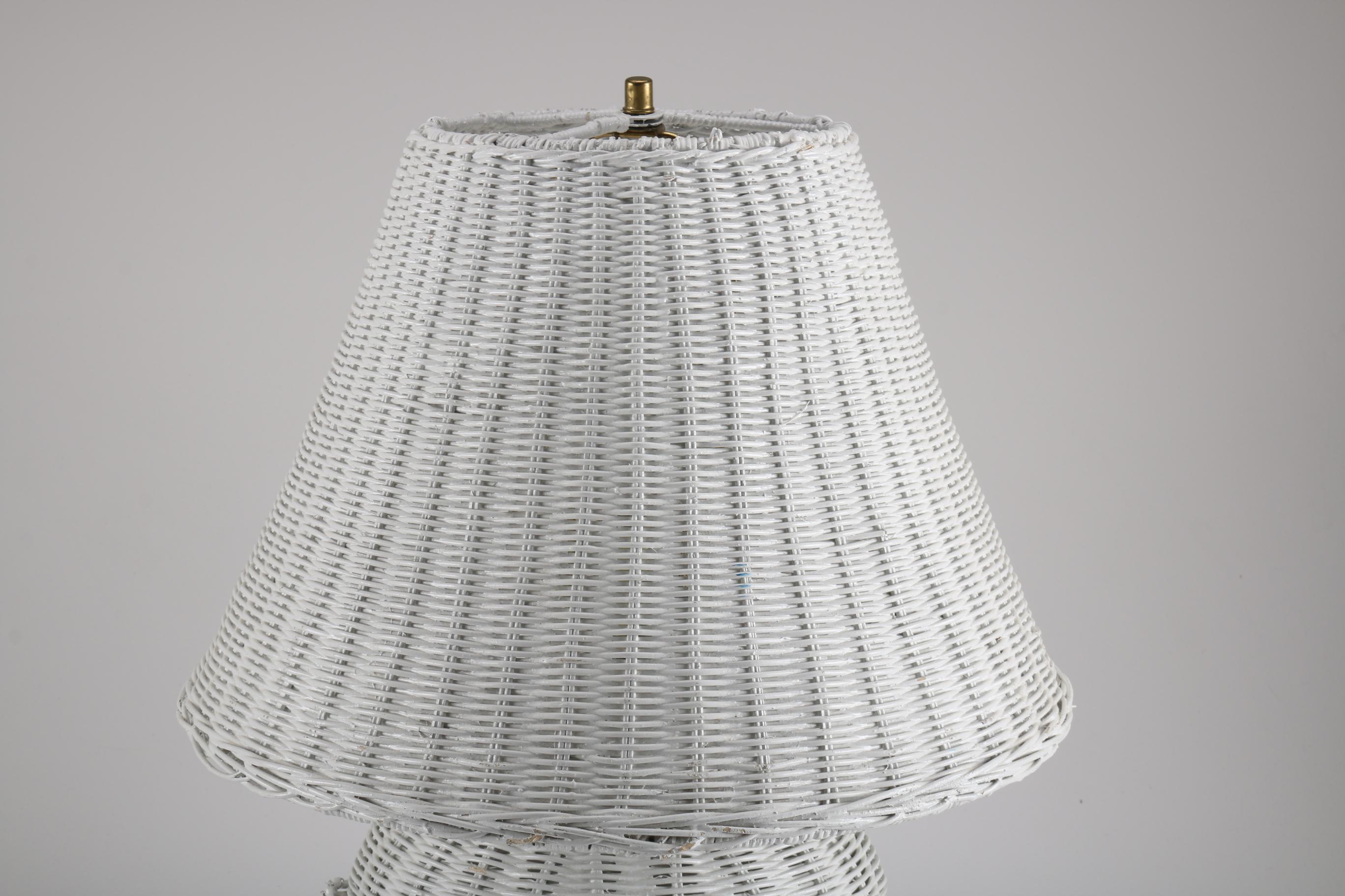 White Wicker Table Lamp