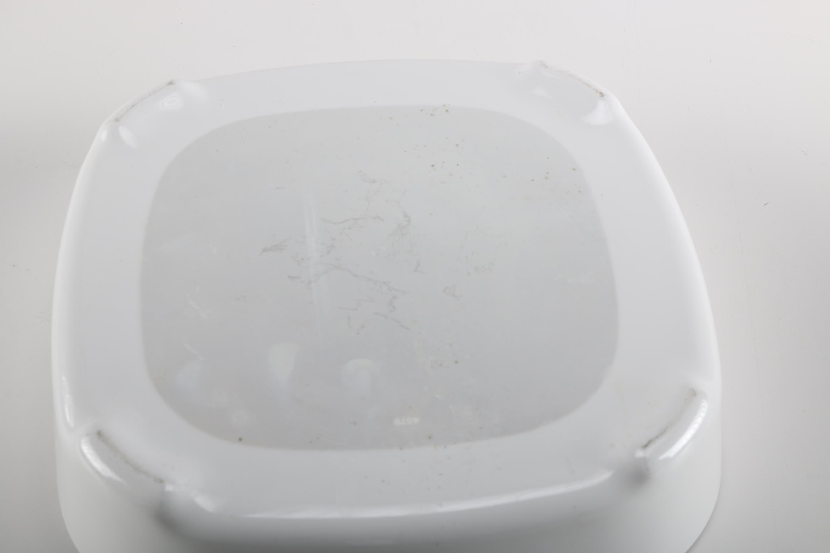 CorningWare Microwave Browning Dish and Ivy Casserole