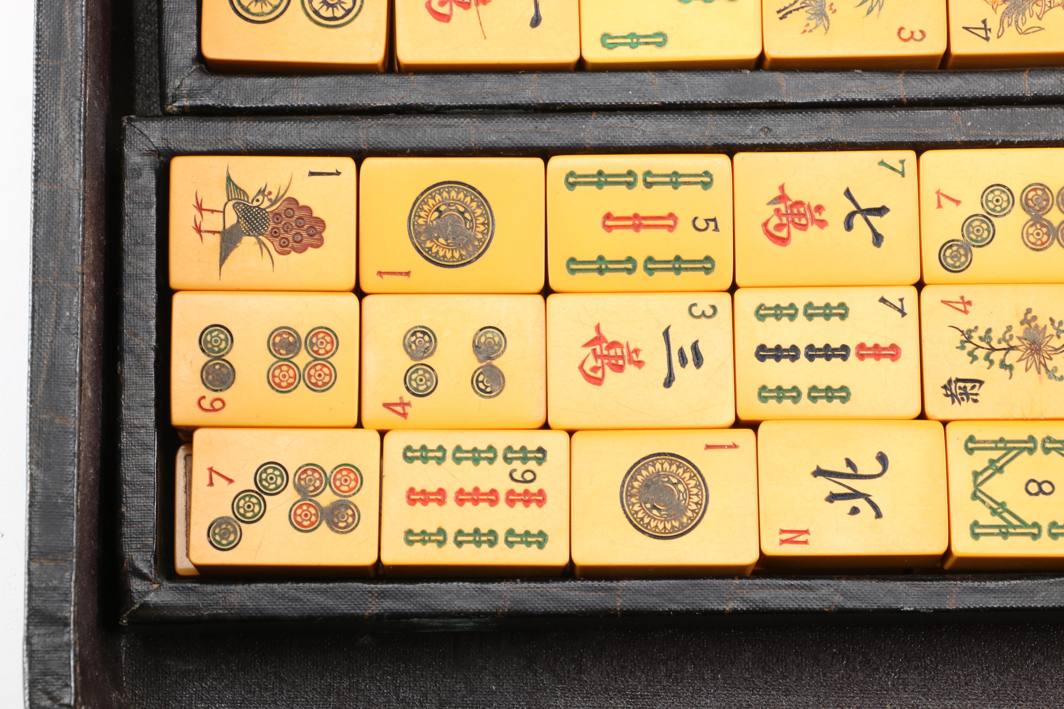 1950s E. S. Lowe Bakelite Mahjong Set in Original Case