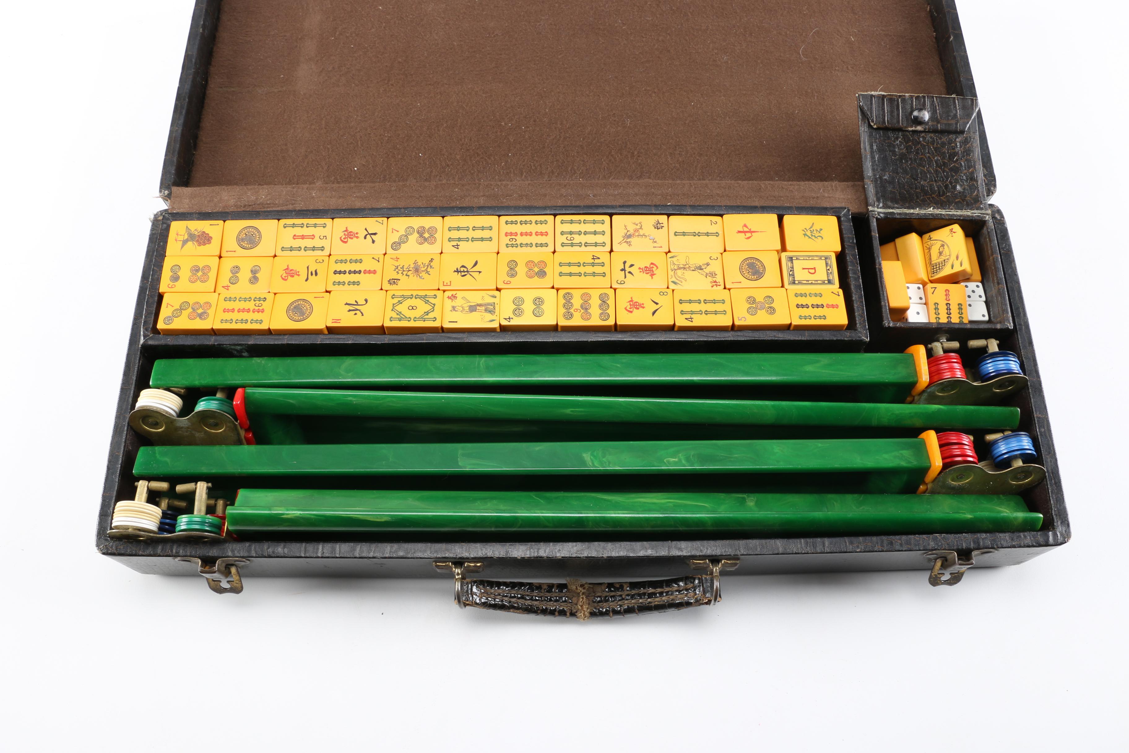1950s E. S. Lowe Bakelite Mahjong Set in Original Case