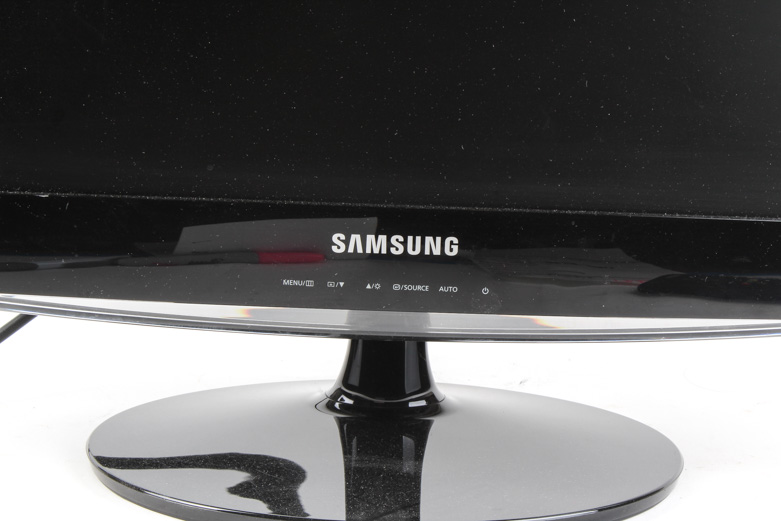 Samsung 21.5" Television