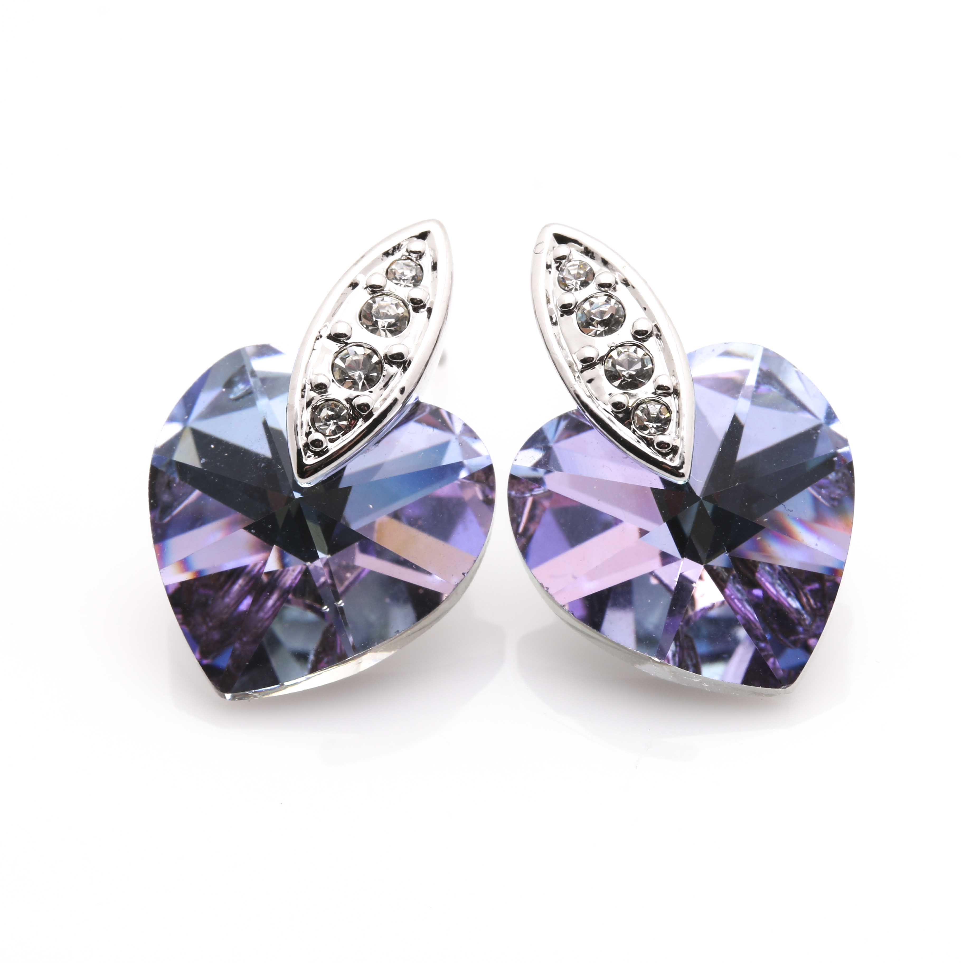 Costume Jewelry Assortment Including a Freshwater Pearl Demi Parure