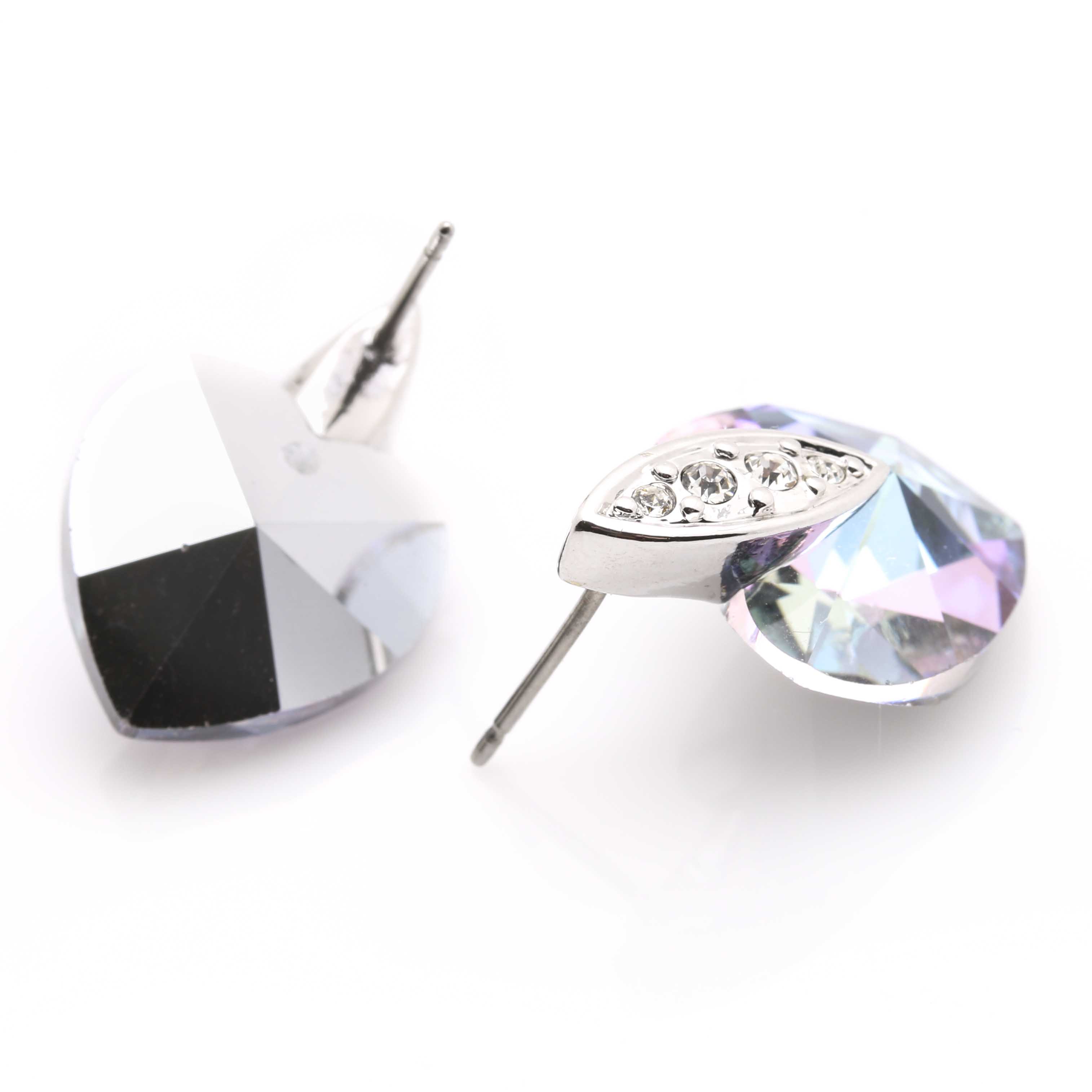 Costume Jewelry Assortment Including a Freshwater Pearl Demi Parure