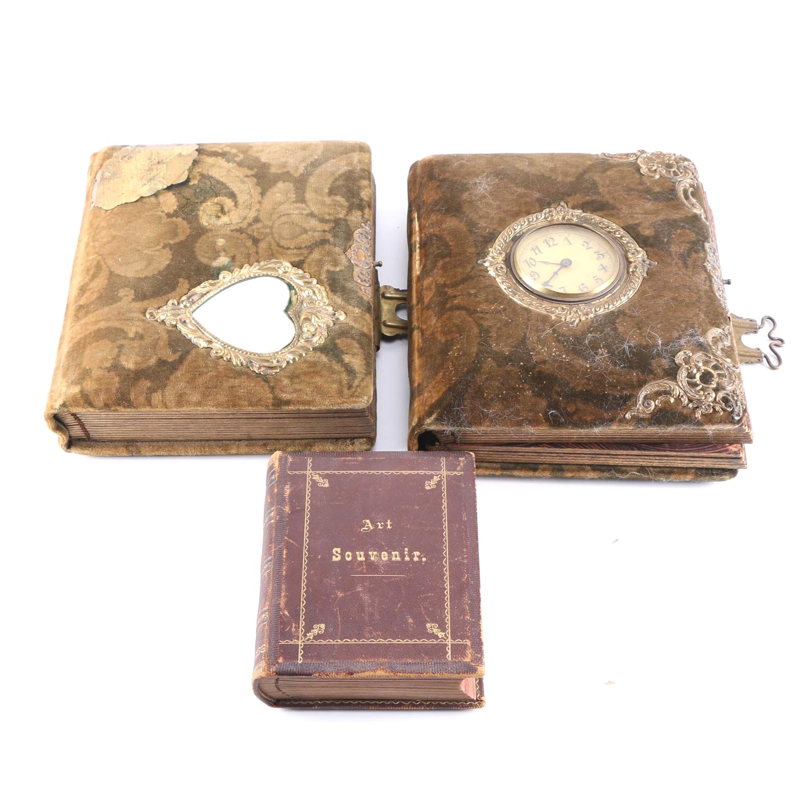 Victorian Style Photo Booklets