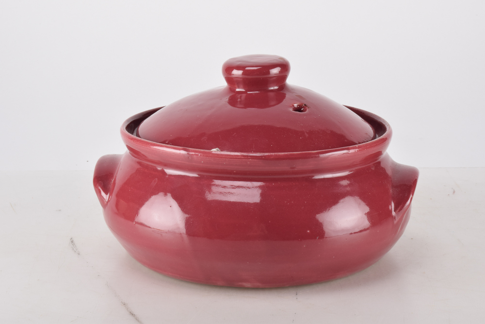Bybee Pottery Covered Casserole Dish