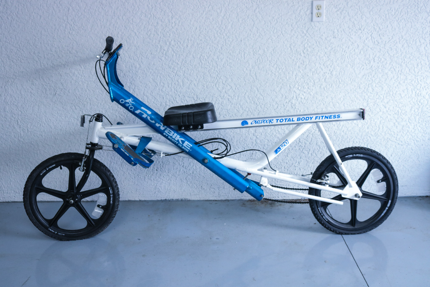 Scott Olson Rowbike