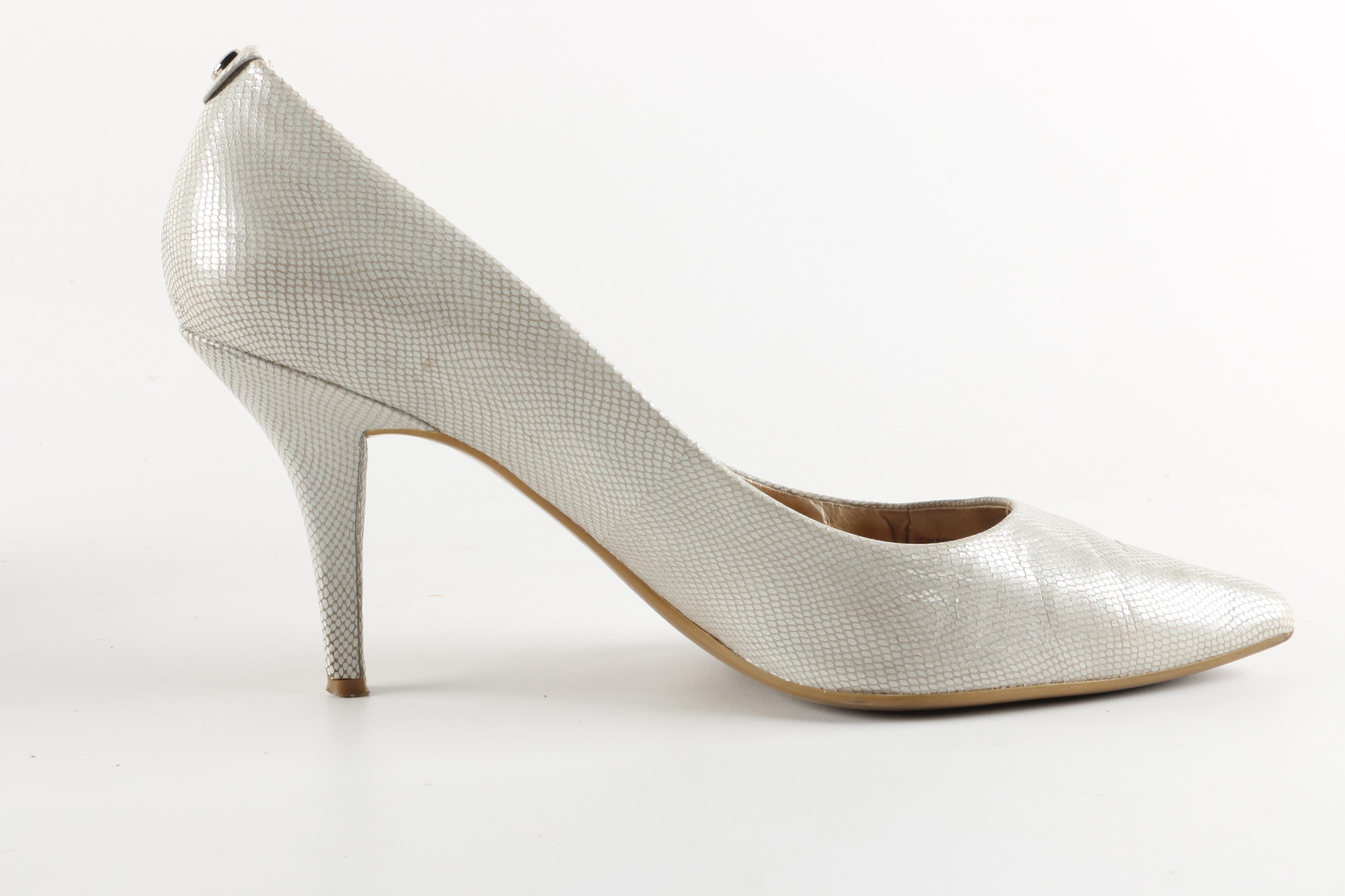 Women's Designer Shoes Featuring MICHAEL Michael Kors