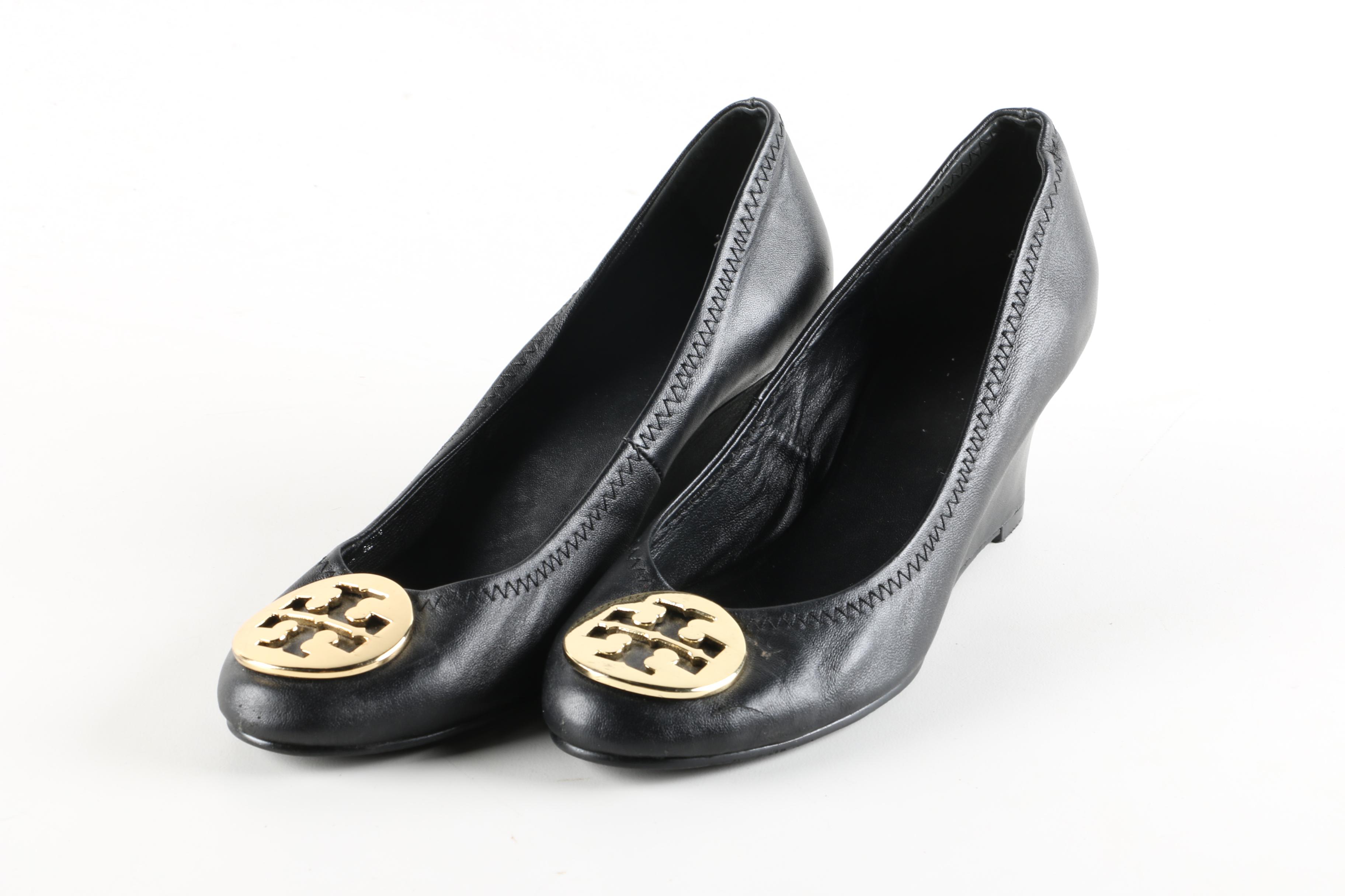 Women's Designer Shoes Featuring MICHAEL Michael Kors