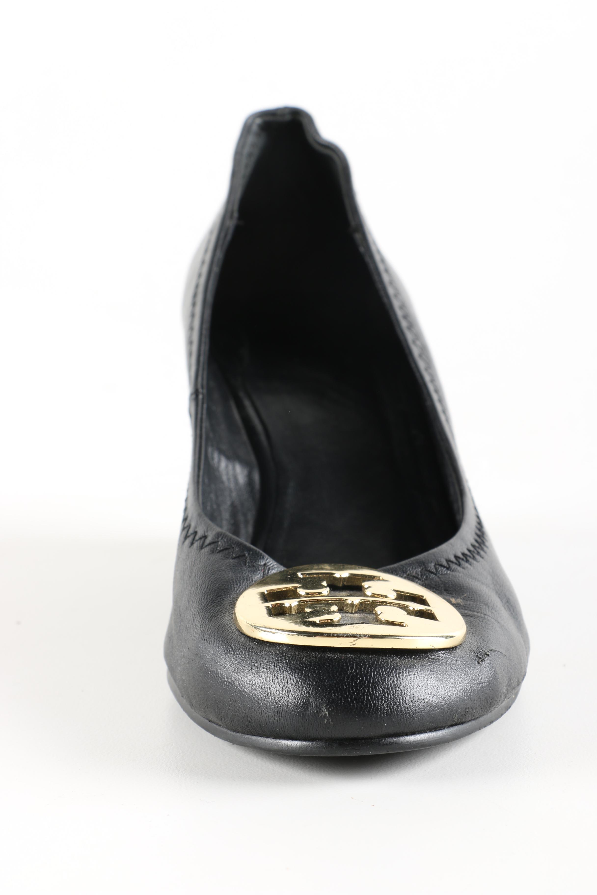 Women's Designer Shoes Featuring MICHAEL Michael Kors