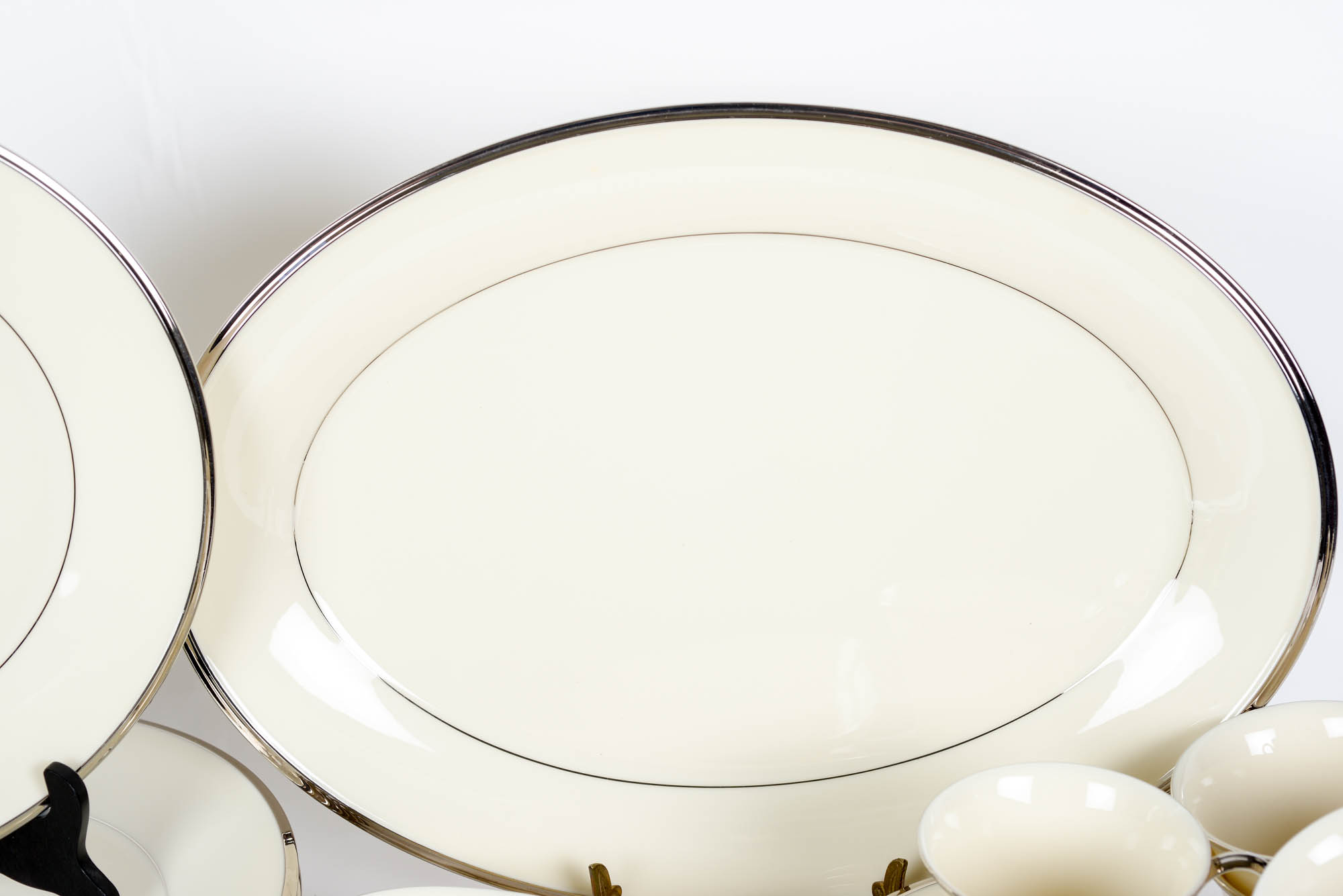 37 Piece Collection of Lenox "Solitaire" China Tableware